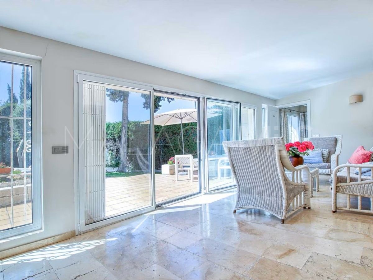 Villa a la venta in Linda Vista Baja