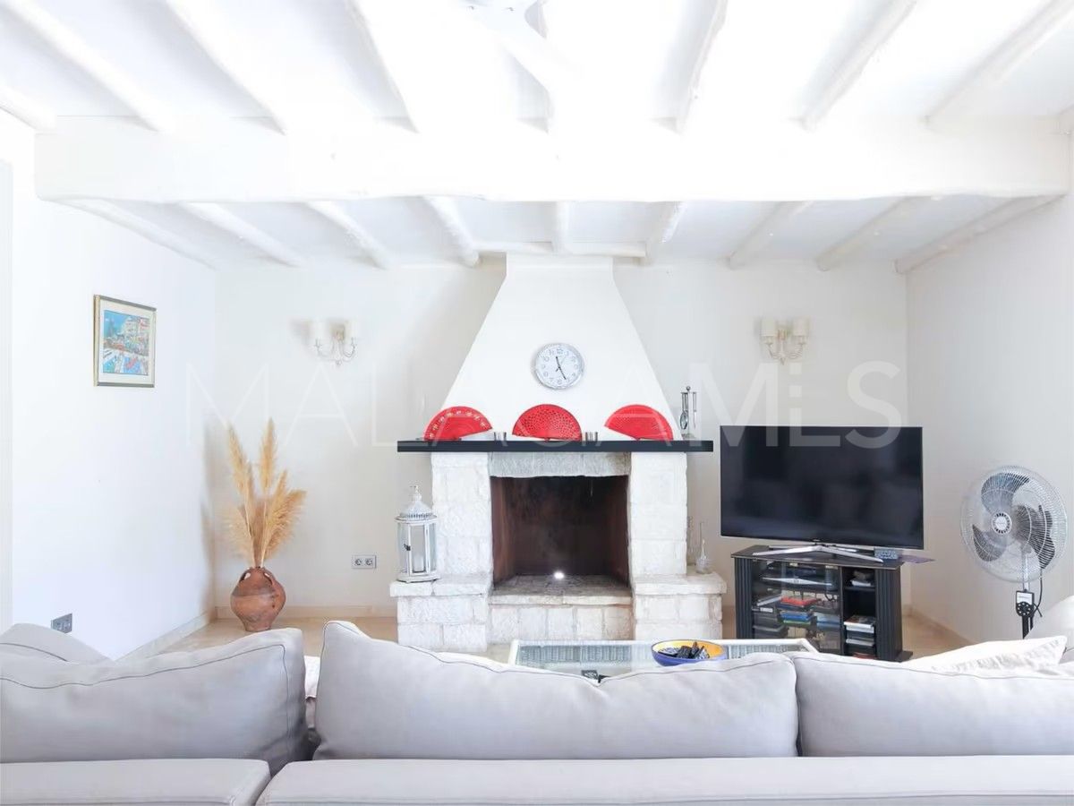 Villa a la venta in Linda Vista Baja