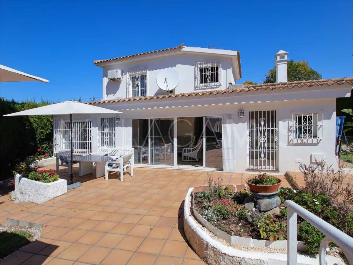 Villa a la venta in Linda Vista Baja