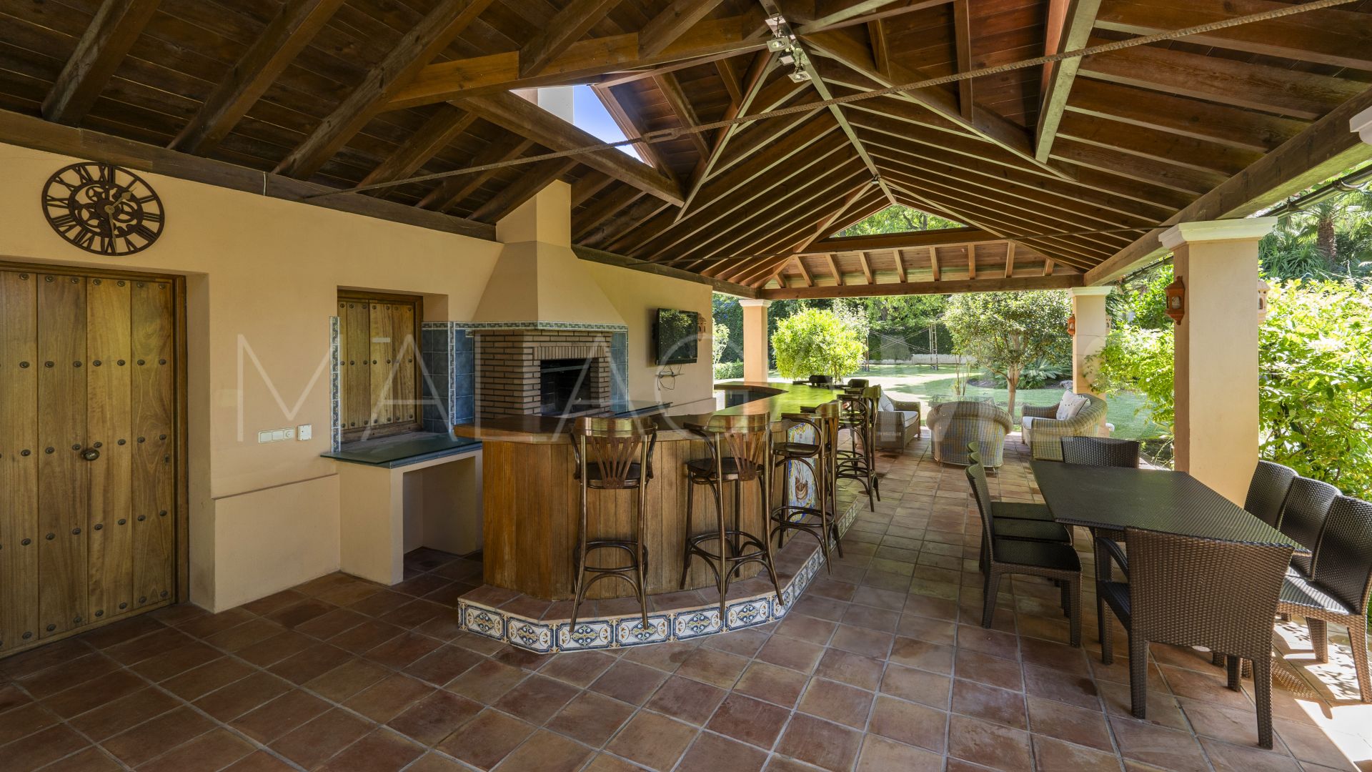 Villa for sale in El Paraiso Playa