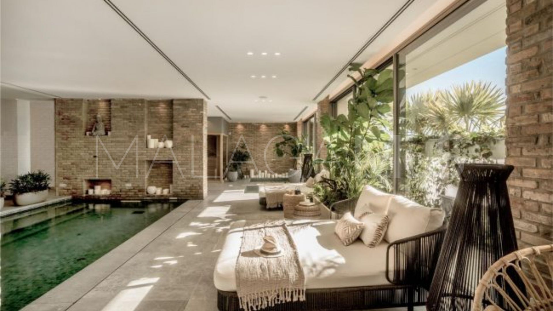 Villa for sale in El Herrojo
