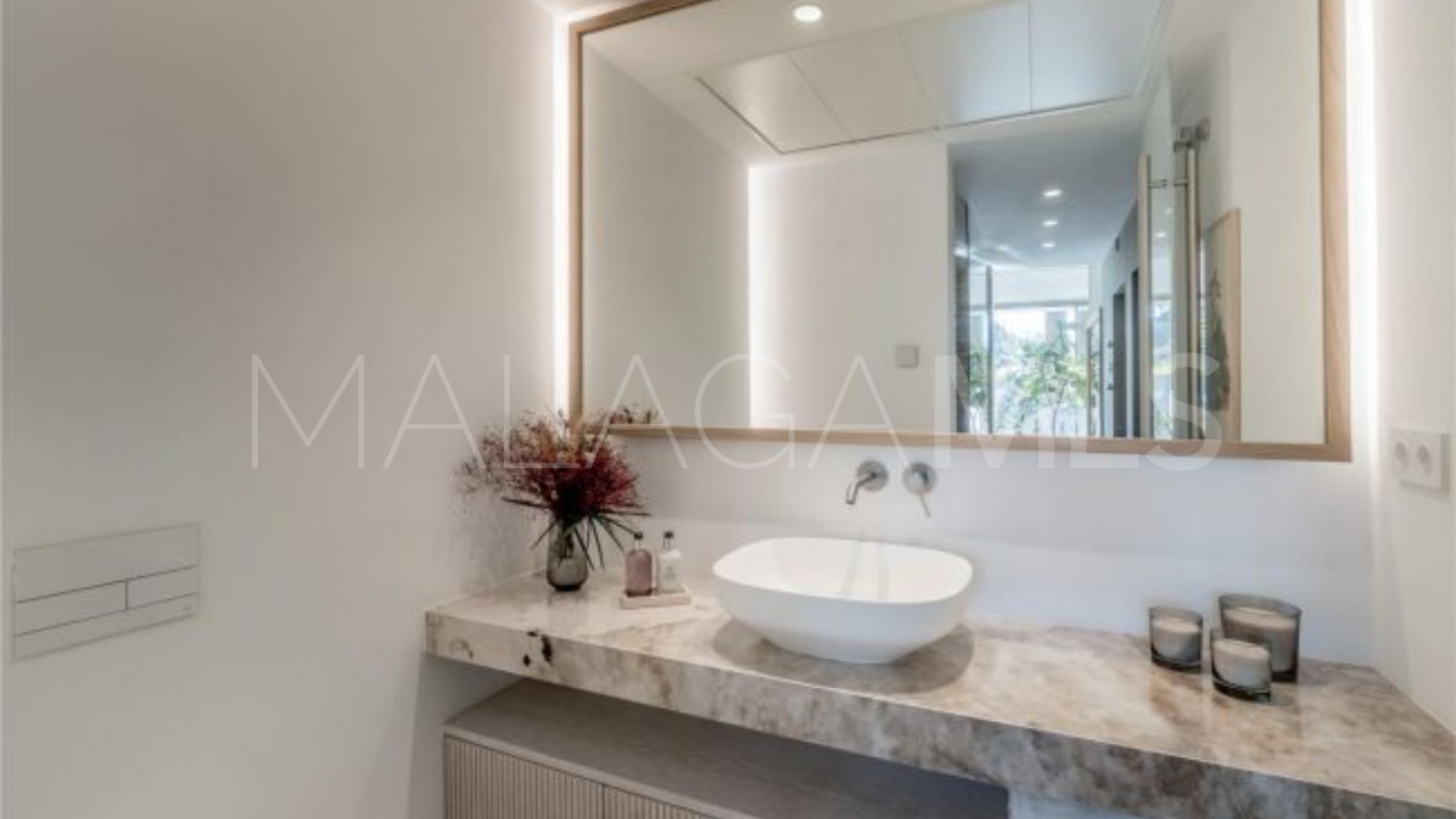 Villa for sale in El Herrojo