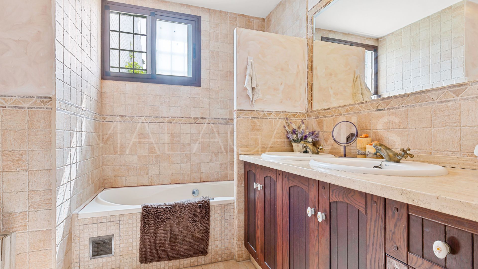 Erdgeschosswohnung for sale in Nagüeles