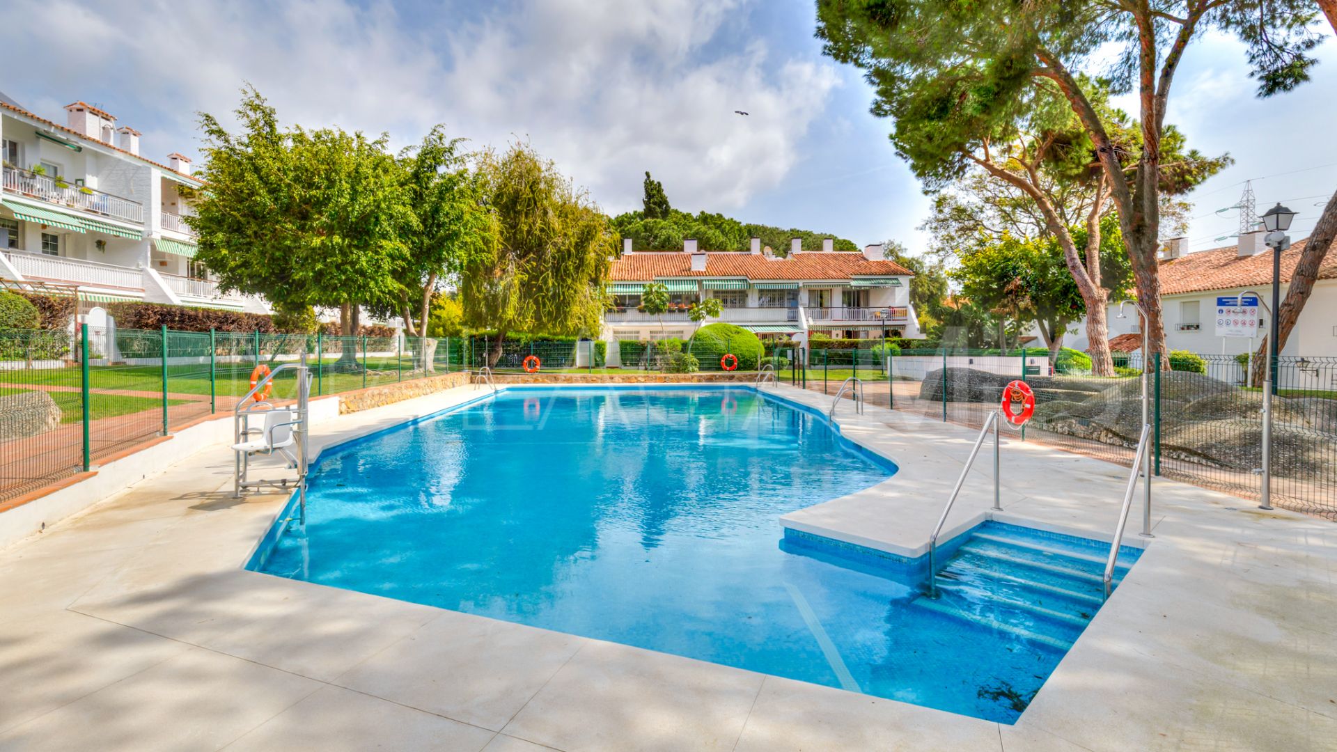 Erdgeschosswohnung for sale in Nagüeles