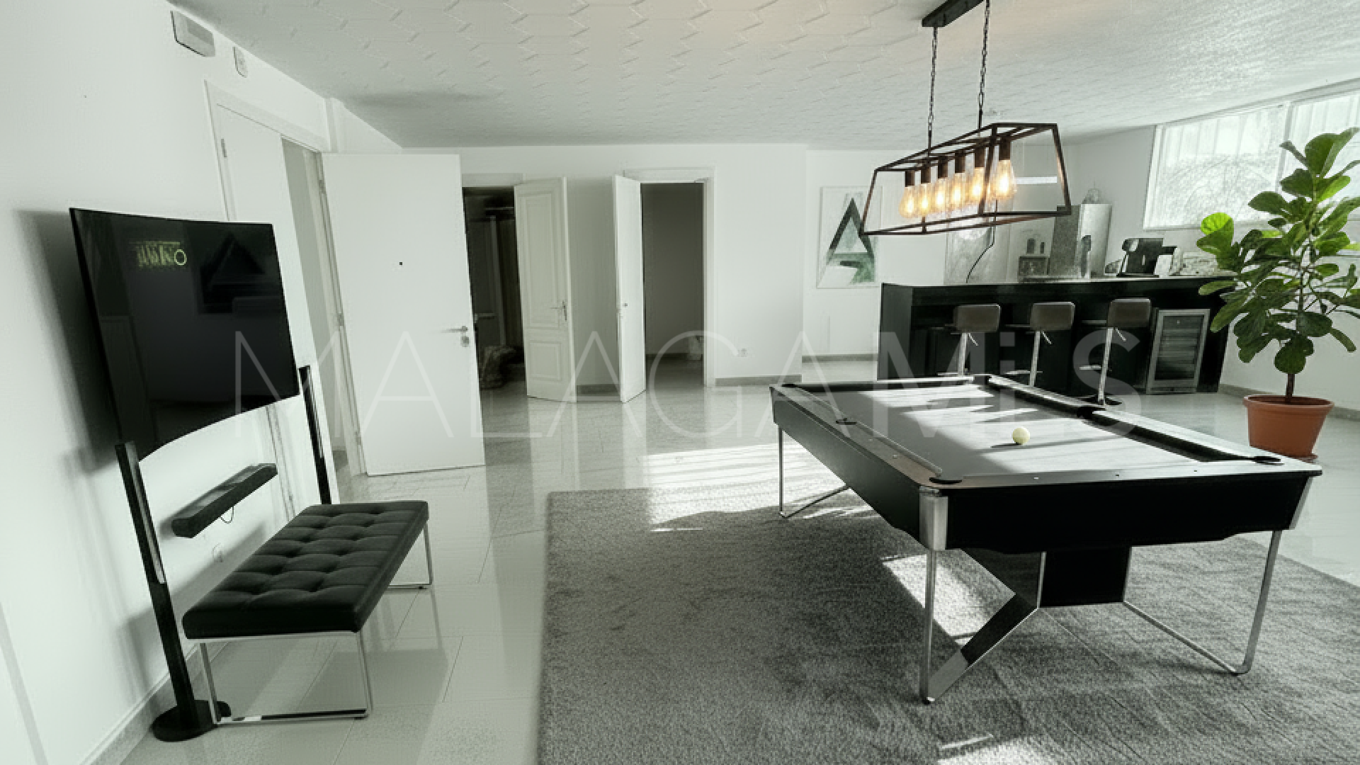 Palo Alto villa for sale