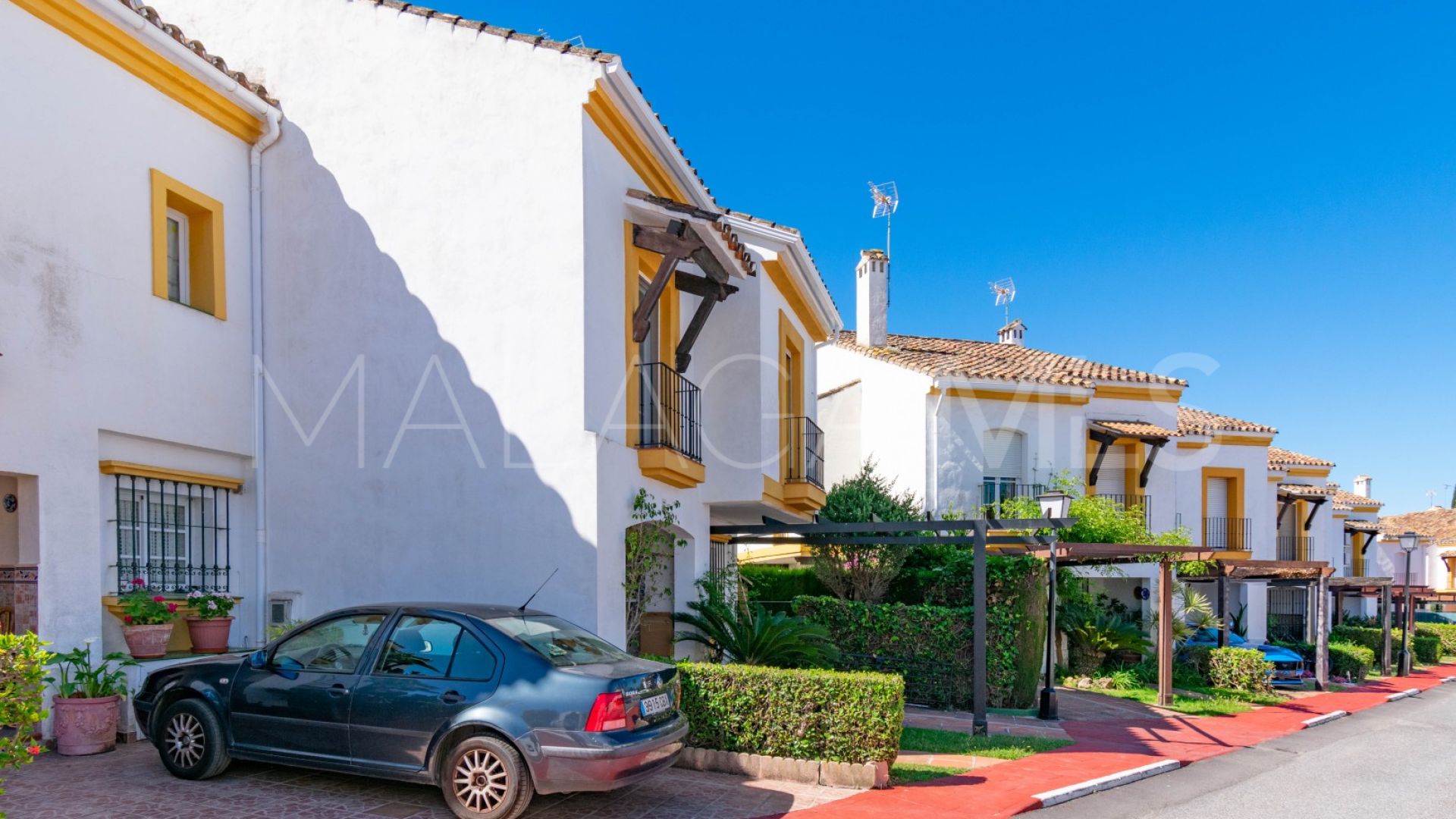 For sale Estepona East town house