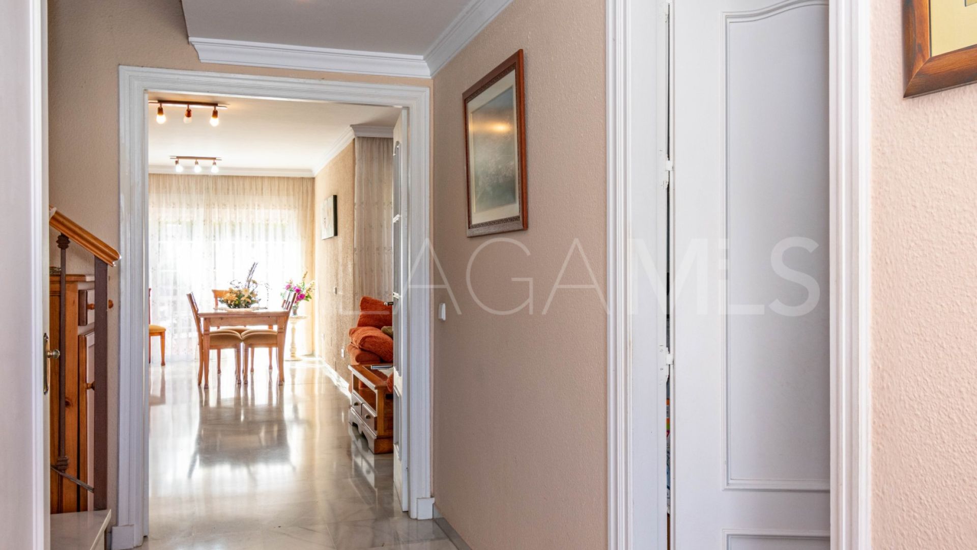For sale Estepona East town house