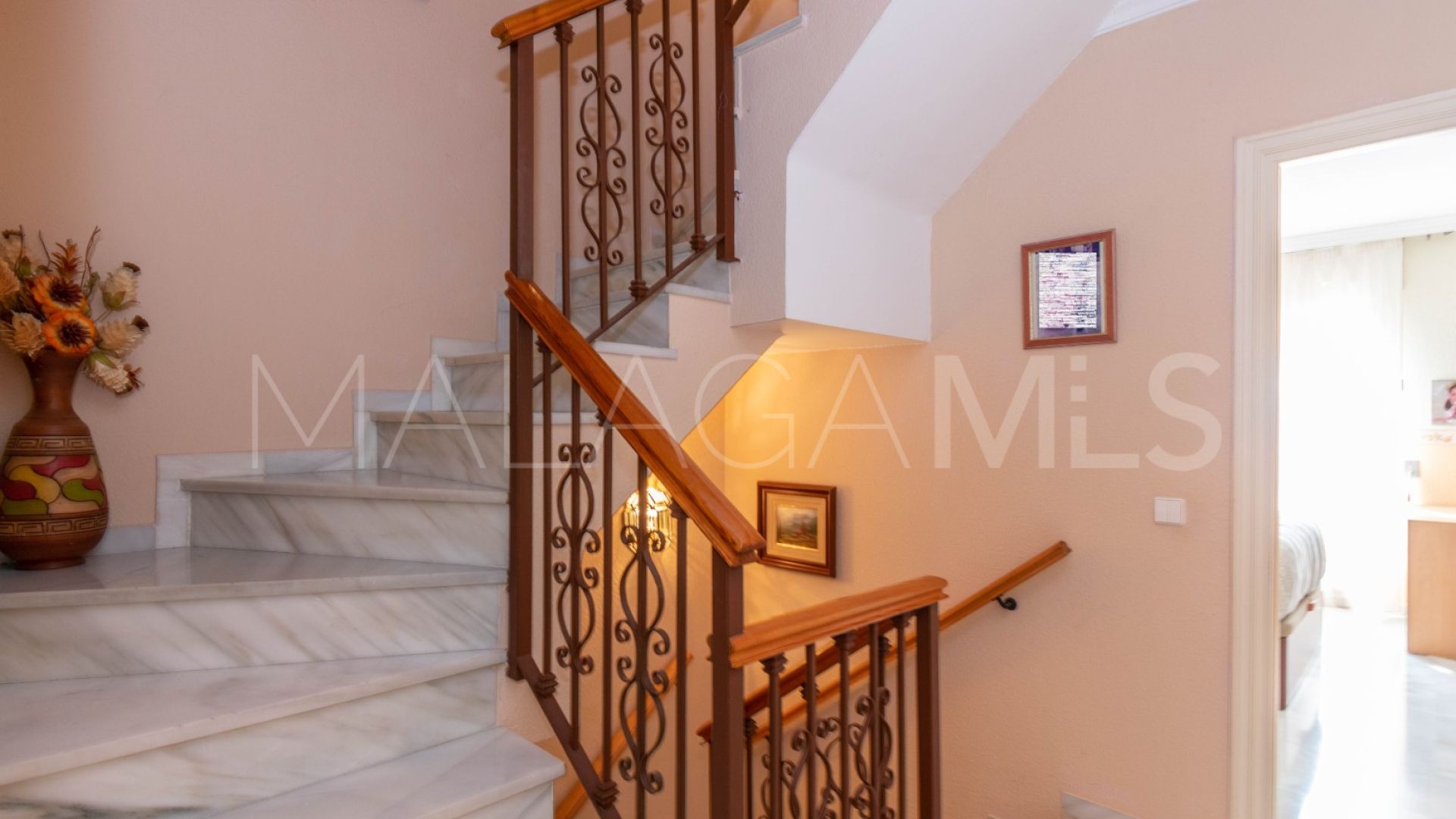 For sale Estepona East town house