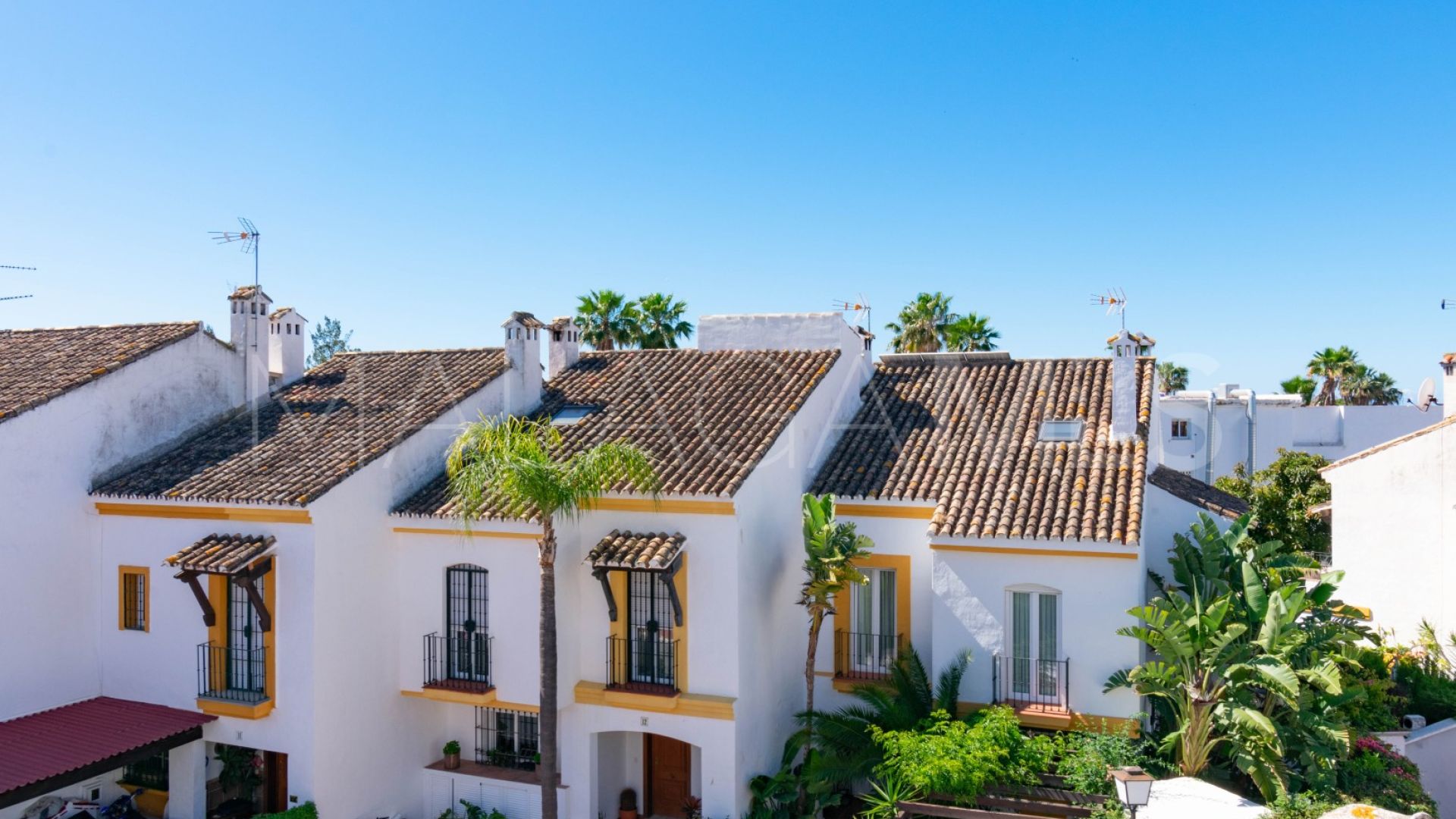 For sale Estepona East town house