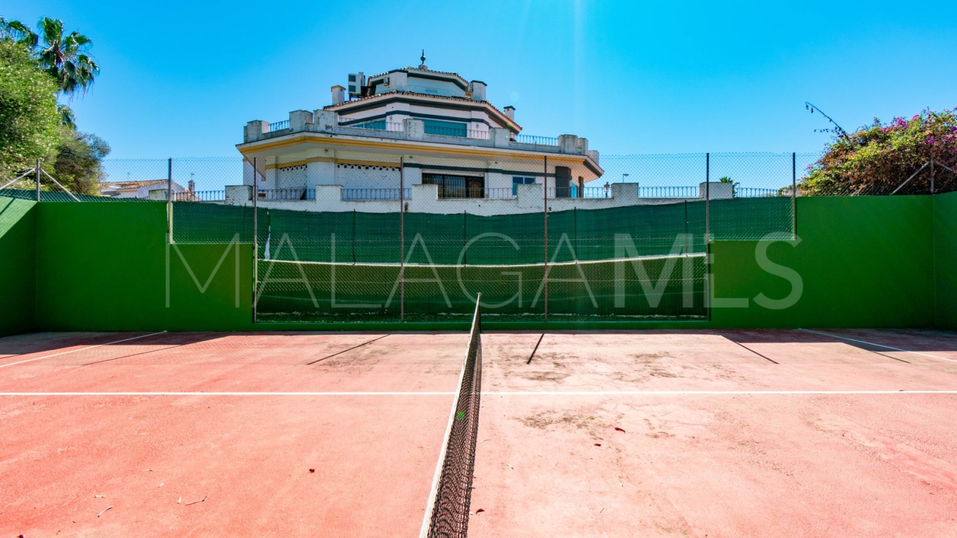 For sale Estepona East town house