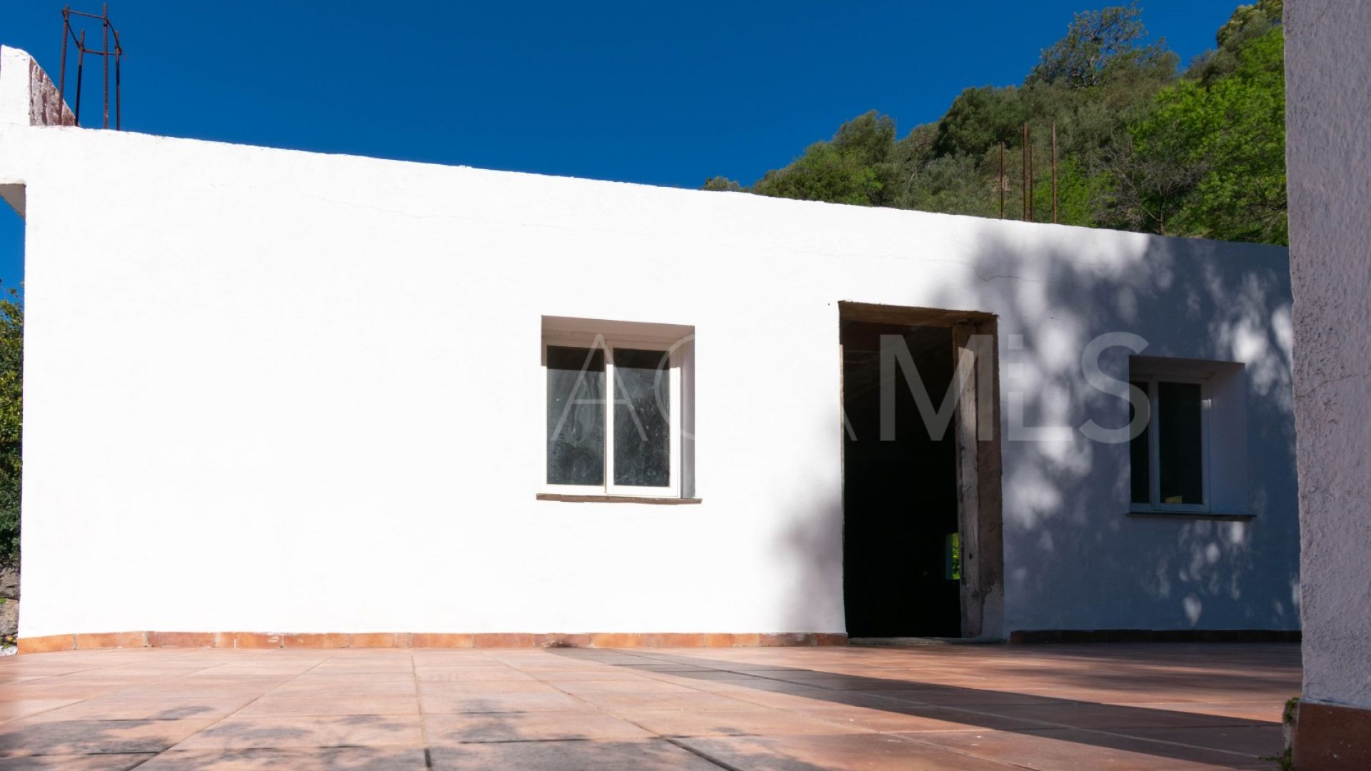 Landhaus for sale in Casares Pueblo