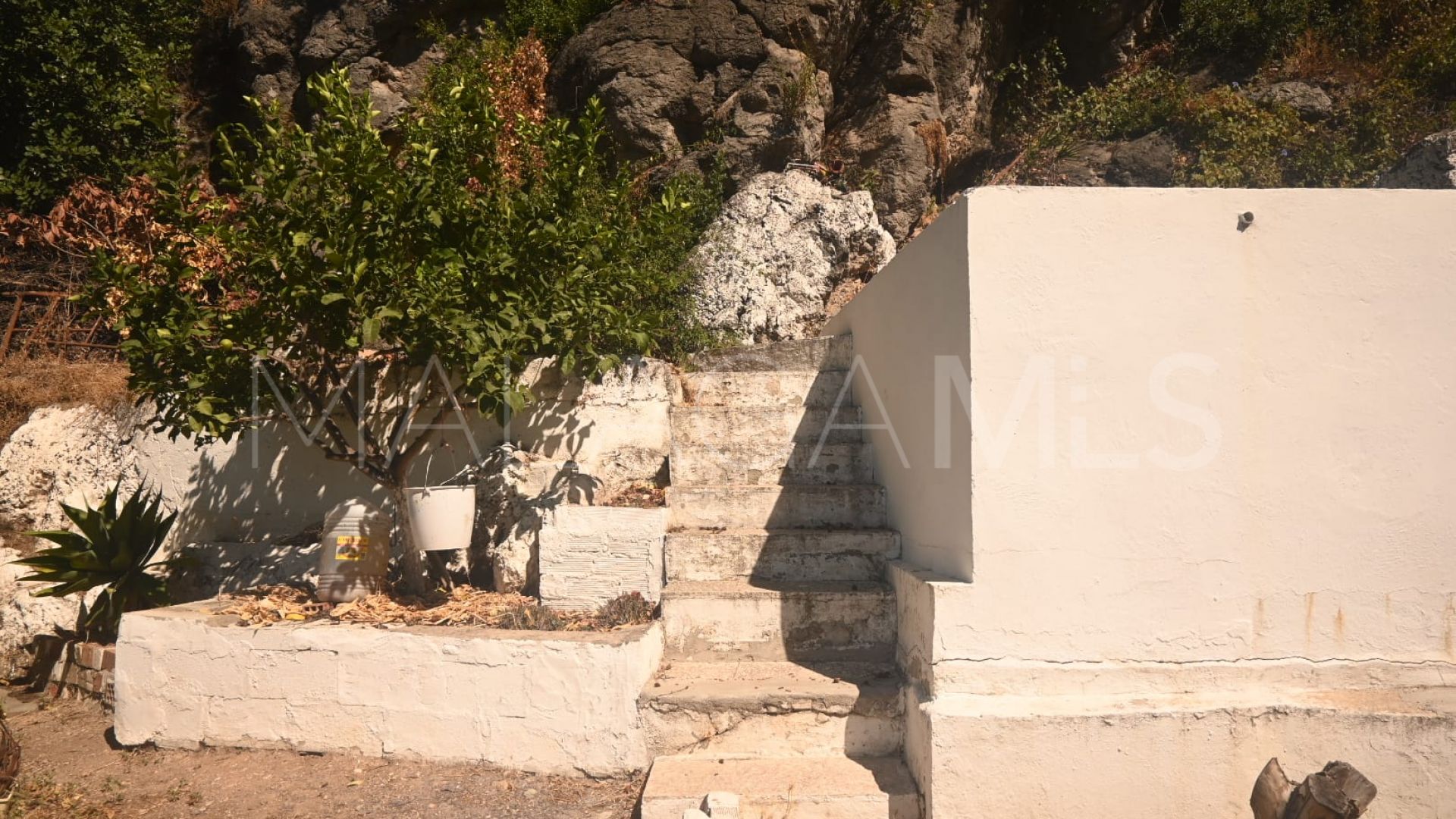 Landhaus for sale in Casares Pueblo