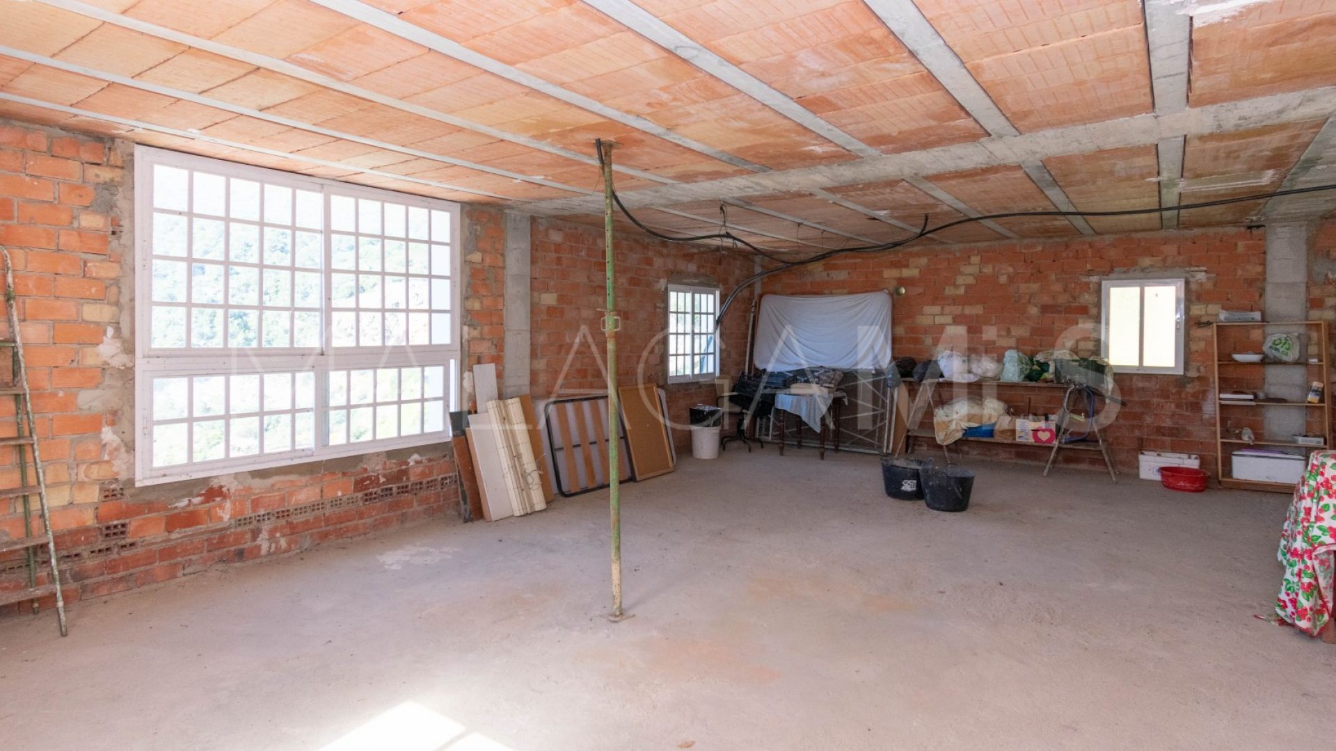 Landhaus for sale in Casares Pueblo