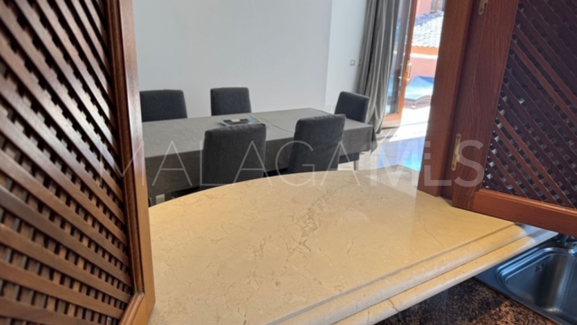 Wohnung for sale in Estepona Ost