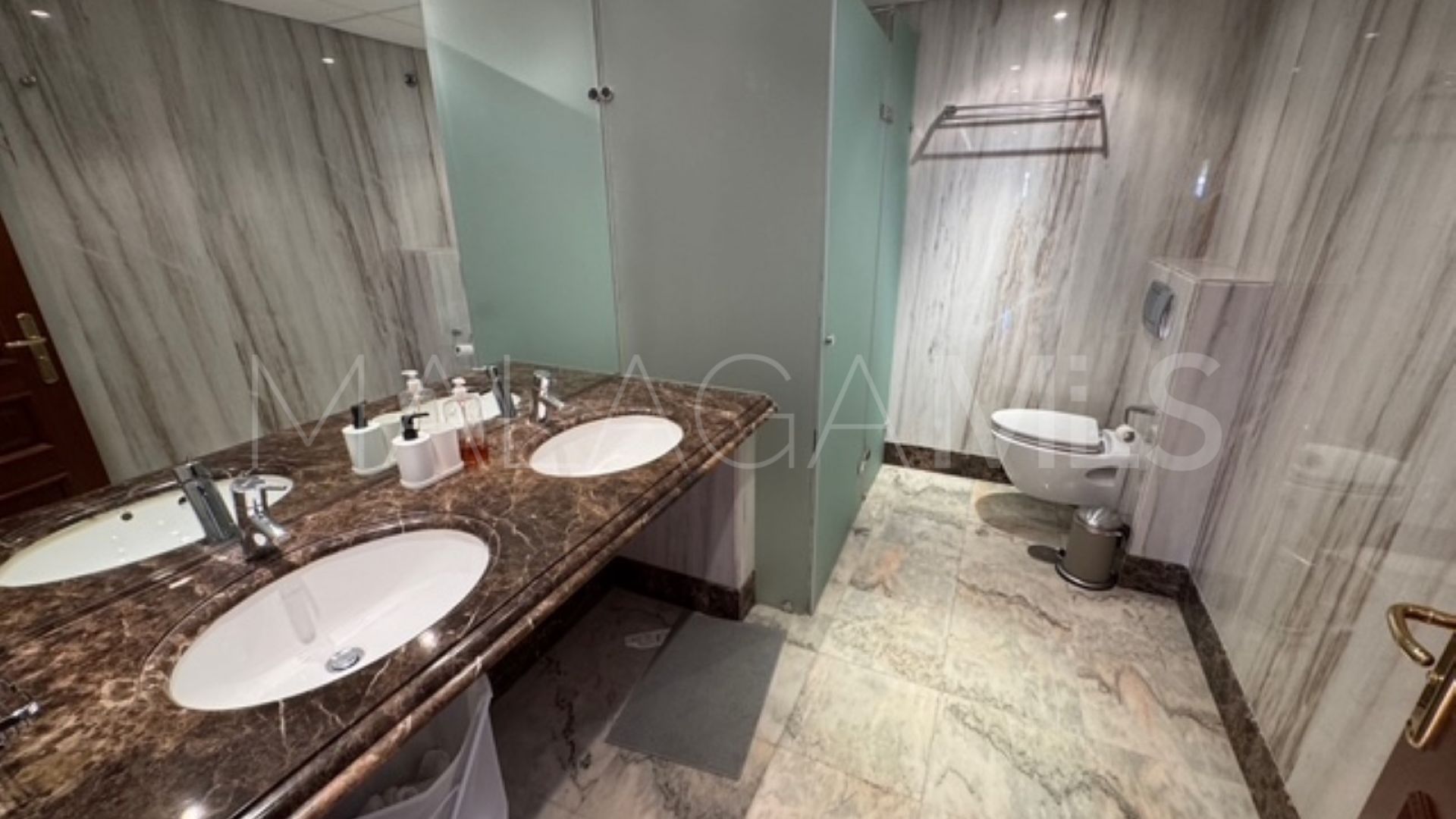 Wohnung for sale in Estepona Ost