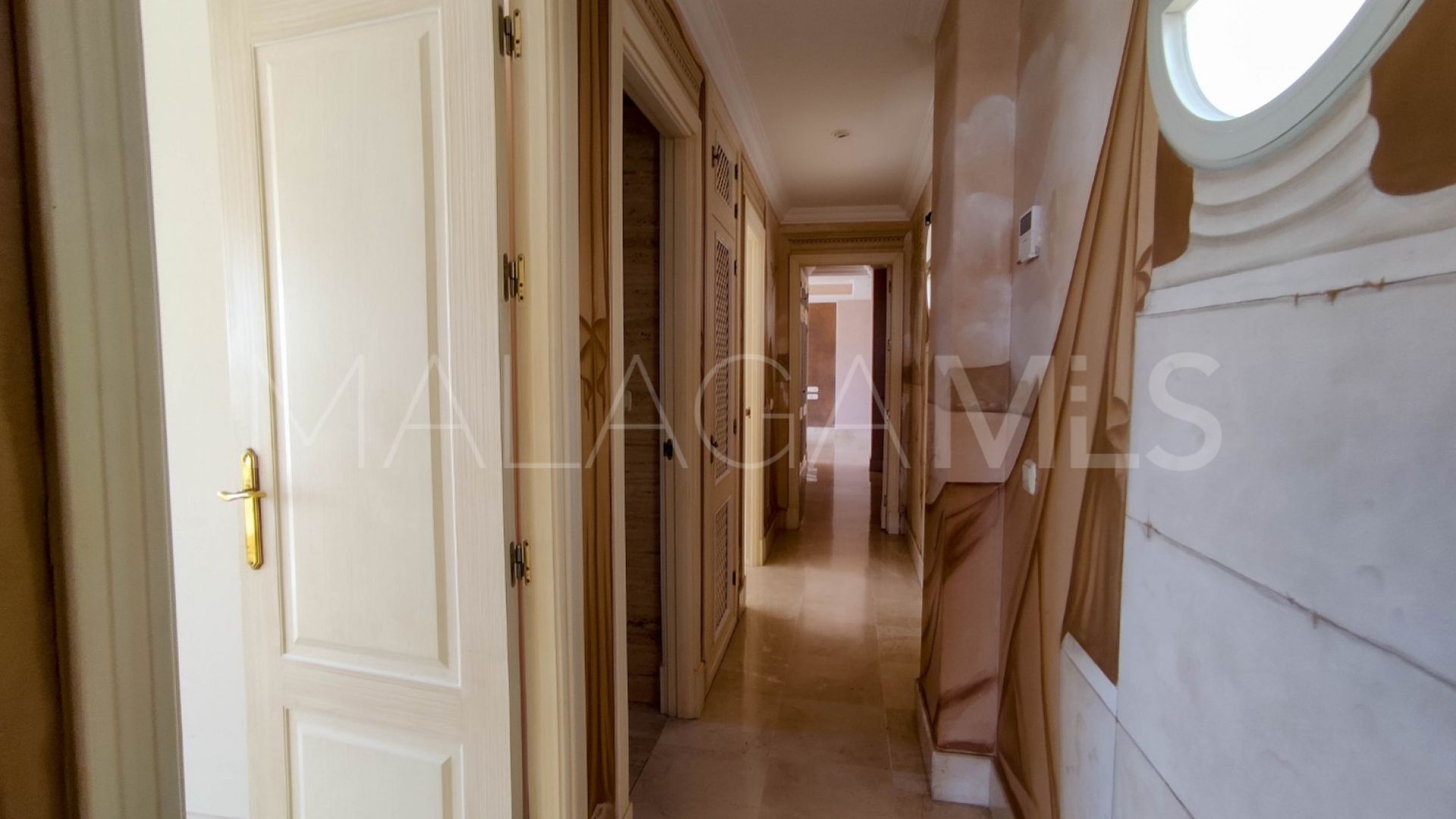 Takvåning for sale in Lorcrimar