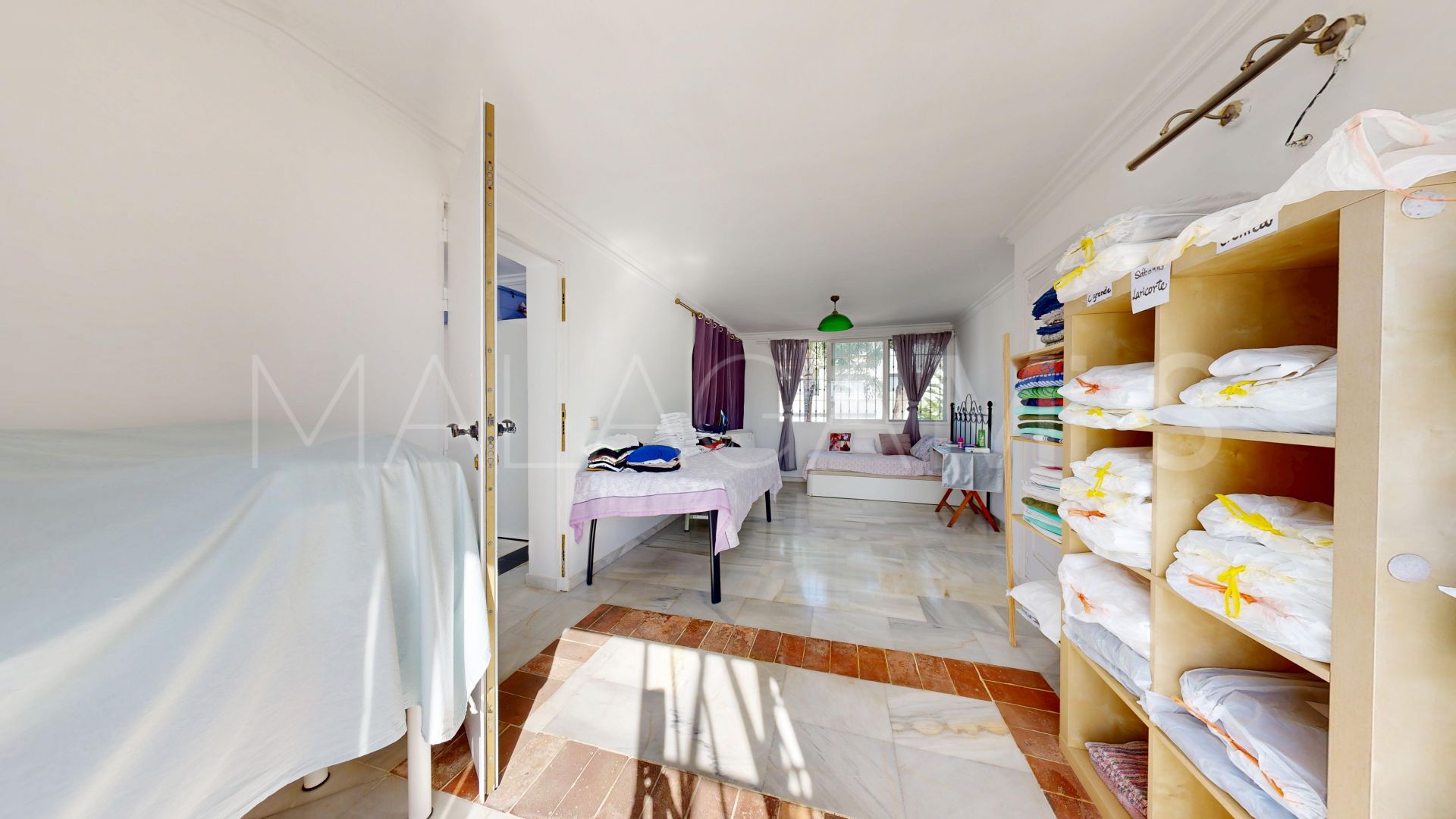 Doppelhaushälfte for sale in Marbella Goldene Meile
