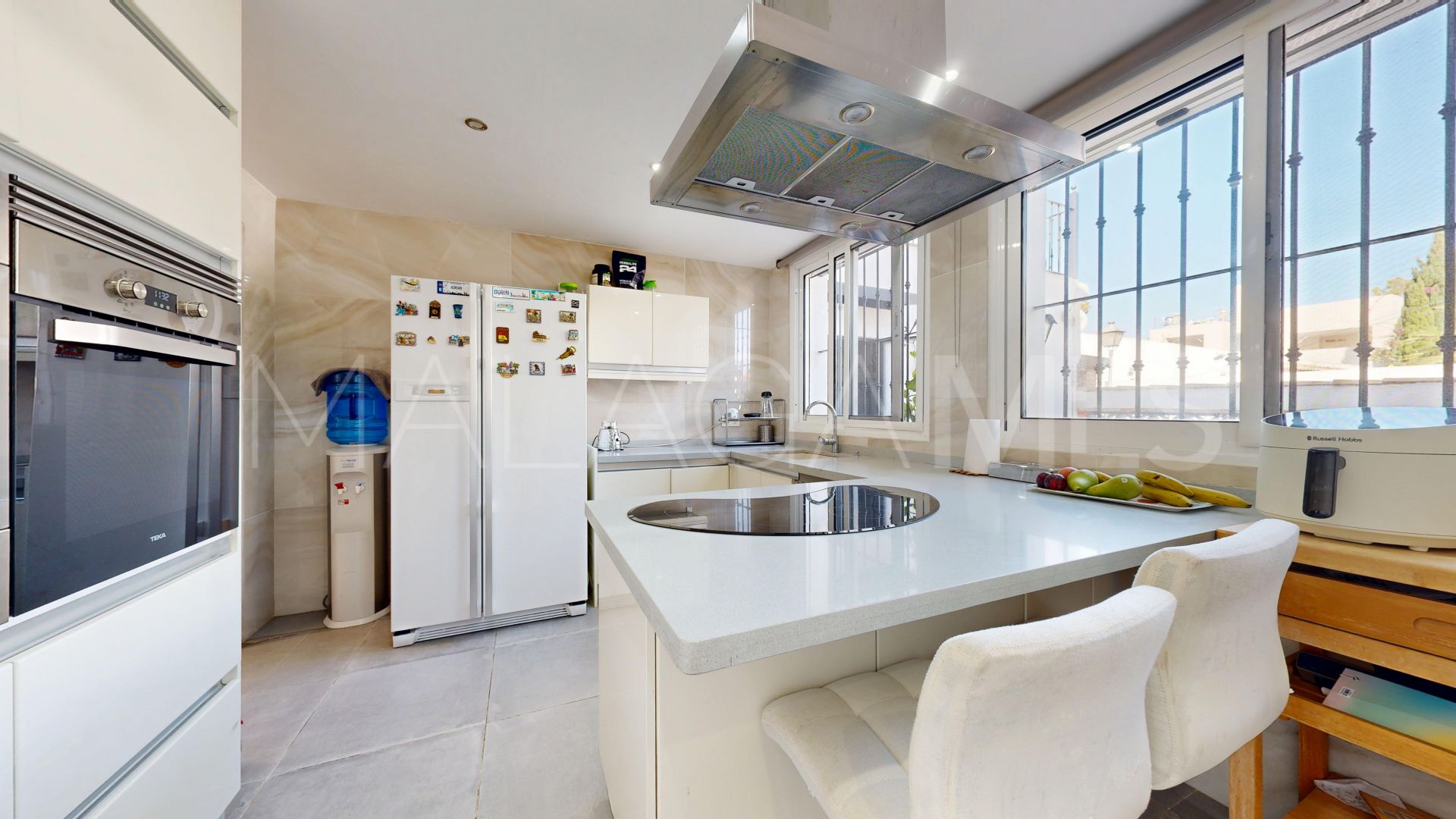 Doppelhaushälfte for sale in Marbella Goldene Meile