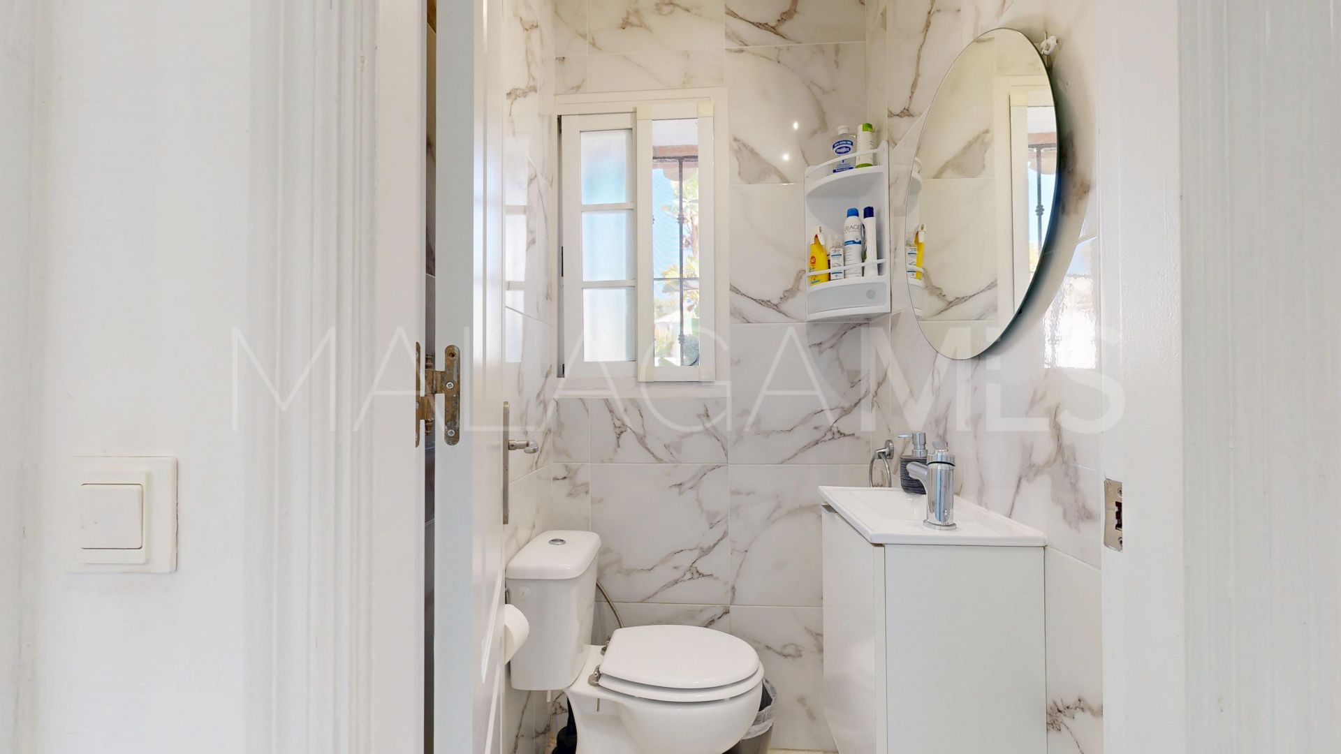 Doppelhaushälfte for sale in Marbella Goldene Meile