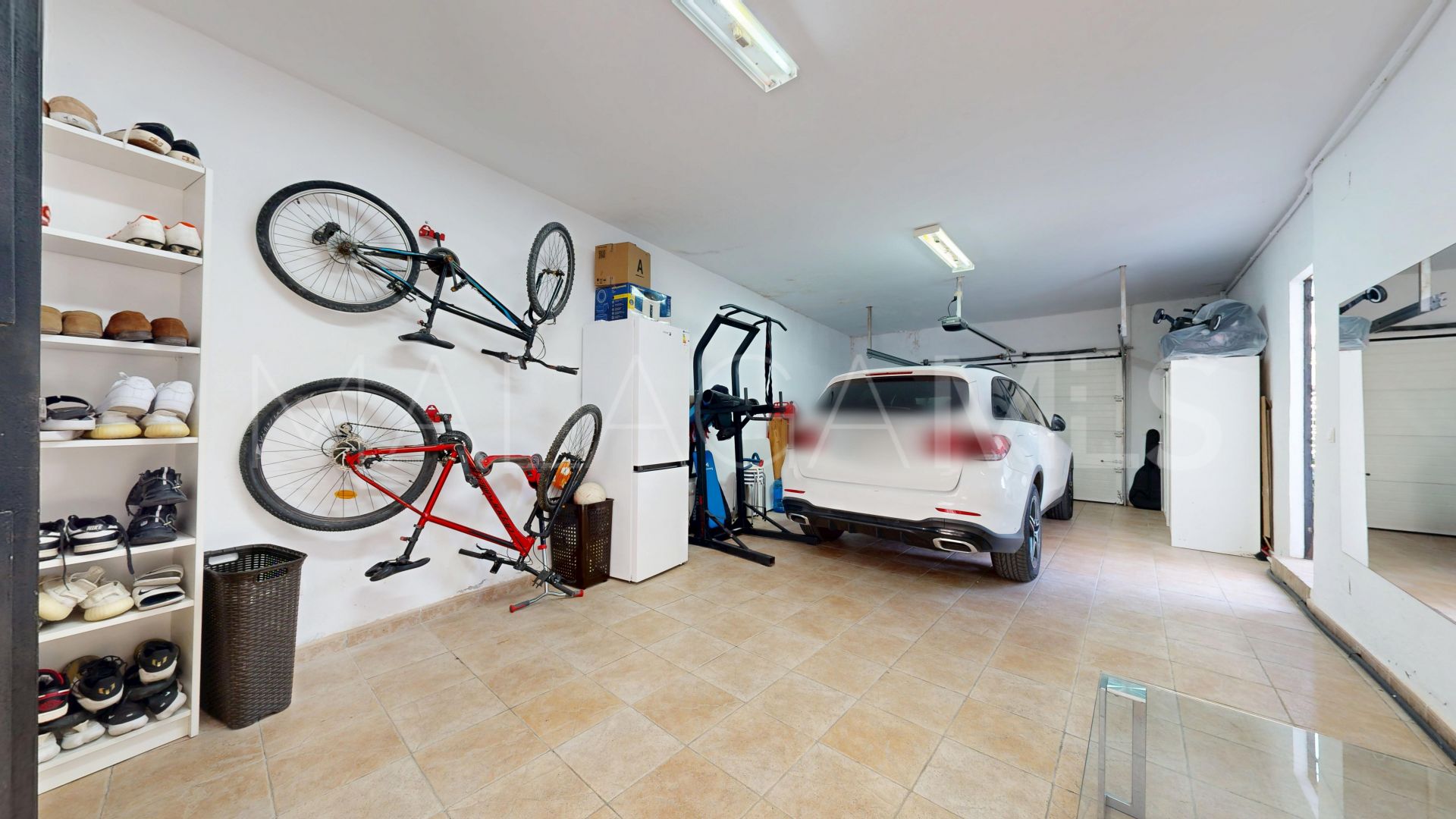 Doppelhaushälfte for sale in Marbella Goldene Meile