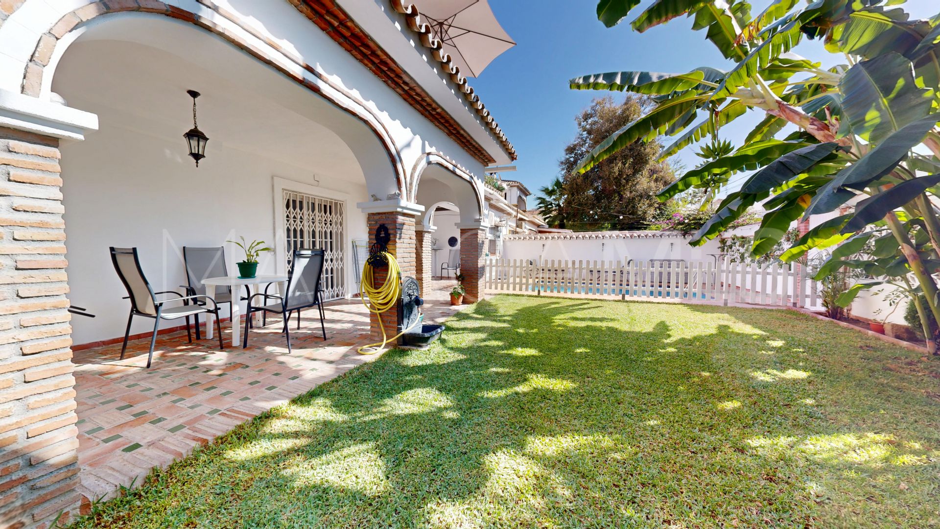 Doppelhaushälfte for sale in Marbella Goldene Meile