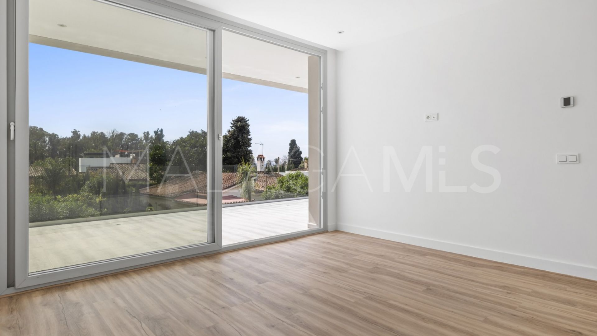 Villa for sale in San Pedro Playa