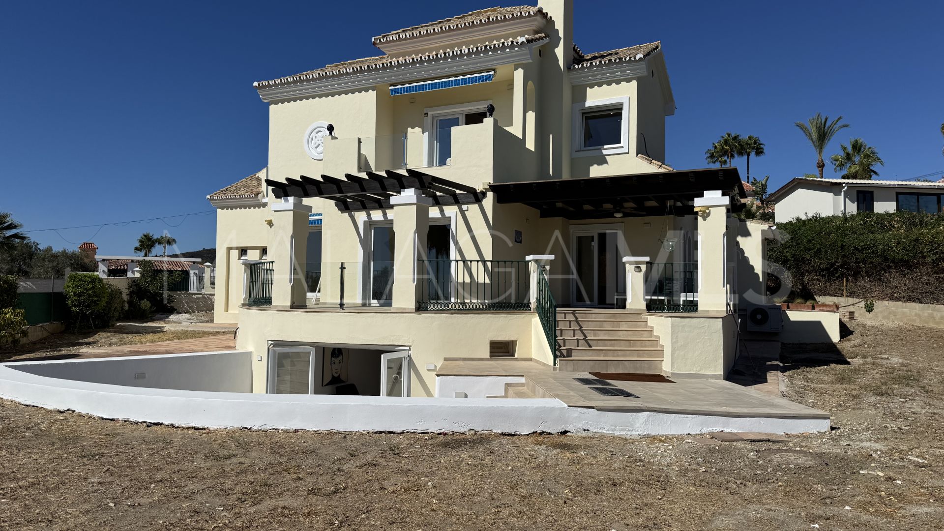 Se vende villa in Puerto Romano de 5 bedrooms