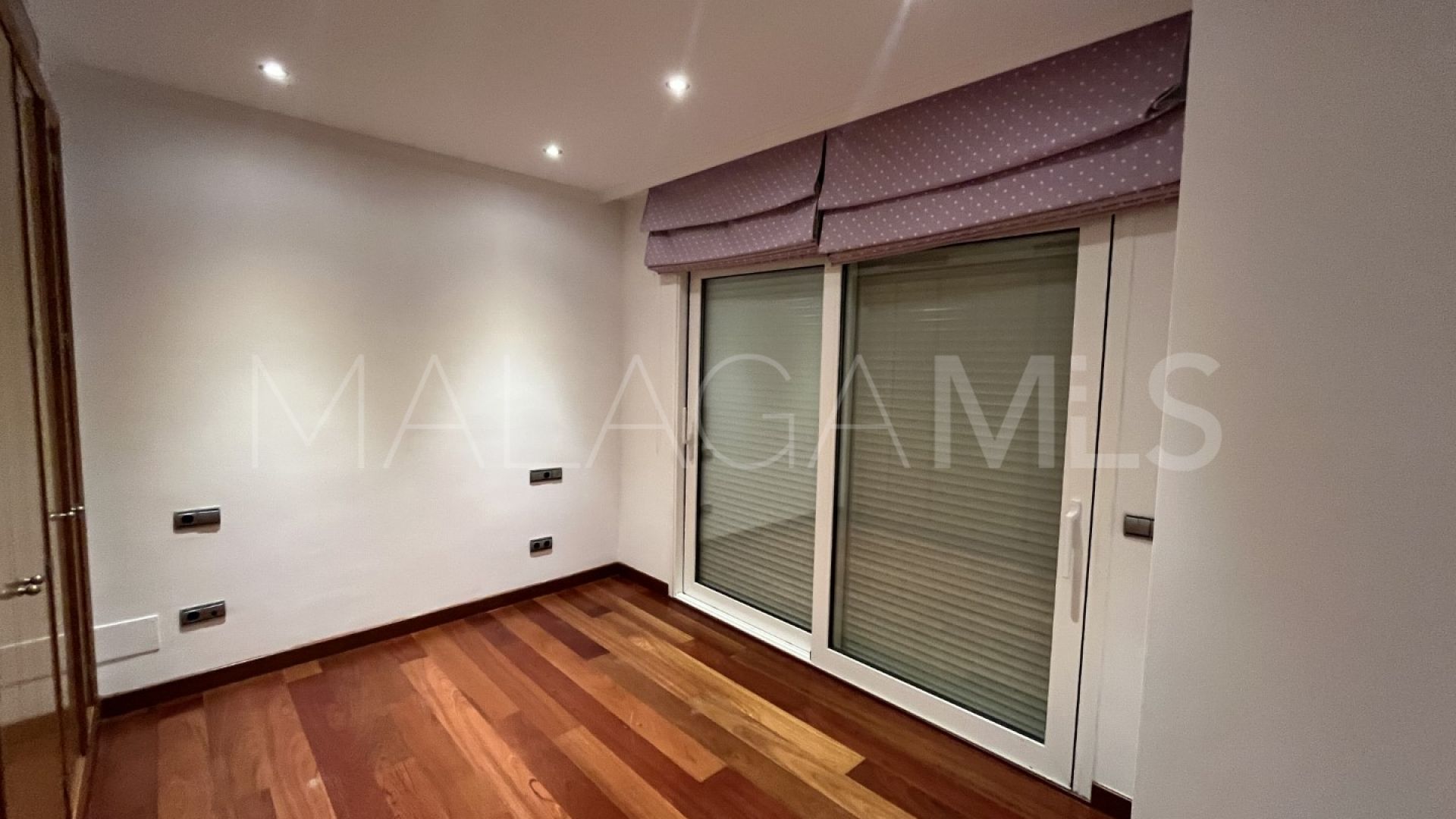9 bedrooms penthouse for sale in El Embrujo Banús