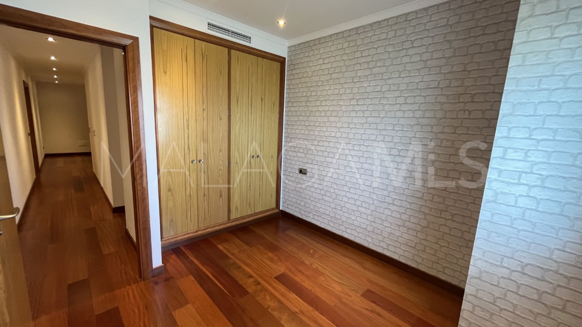 9 bedrooms penthouse for sale in El Embrujo Banús