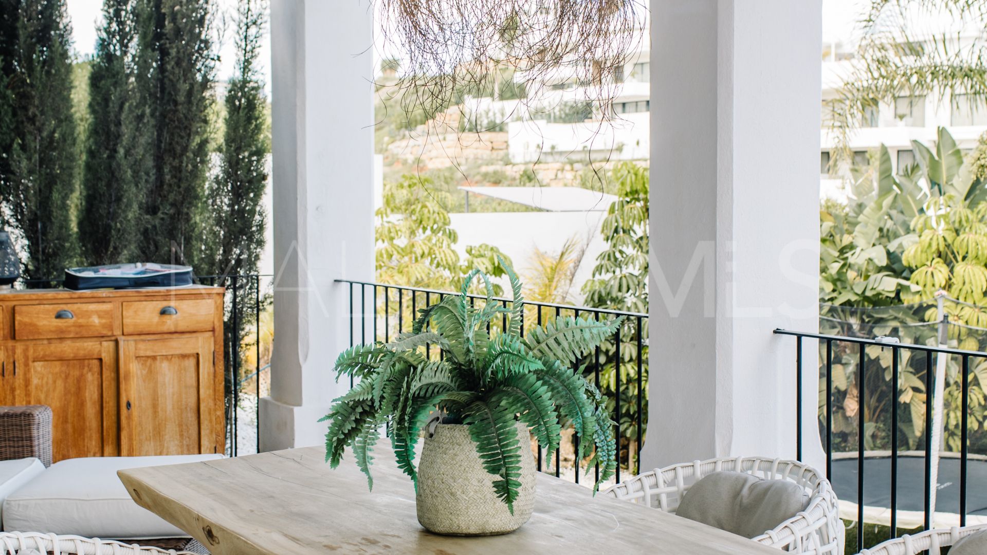 Se vende villa in La Resina Golf de 5 bedrooms