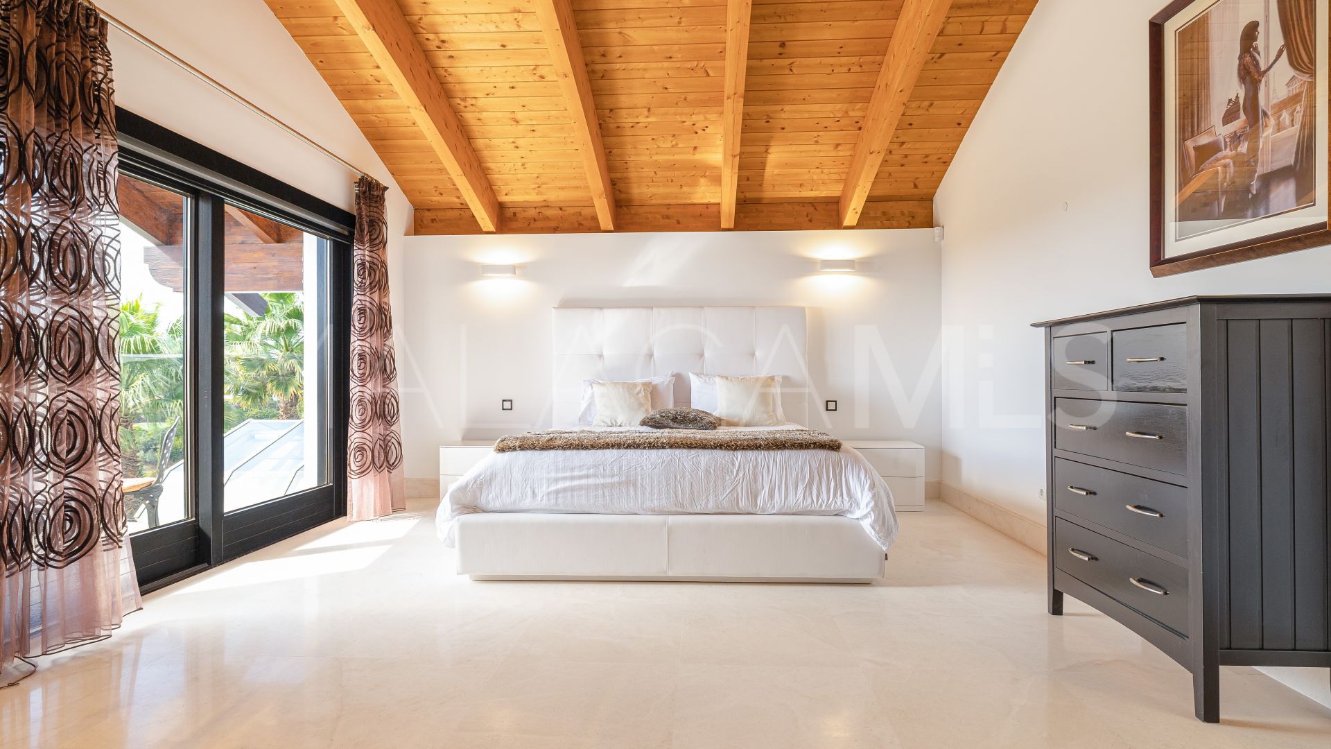 Villa for sale in Los Flamingos