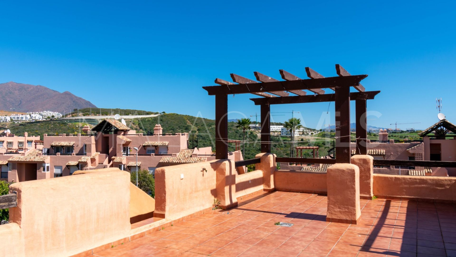 Zweistöckiges penthouse for sale in Casares del Sol - Casares Golf