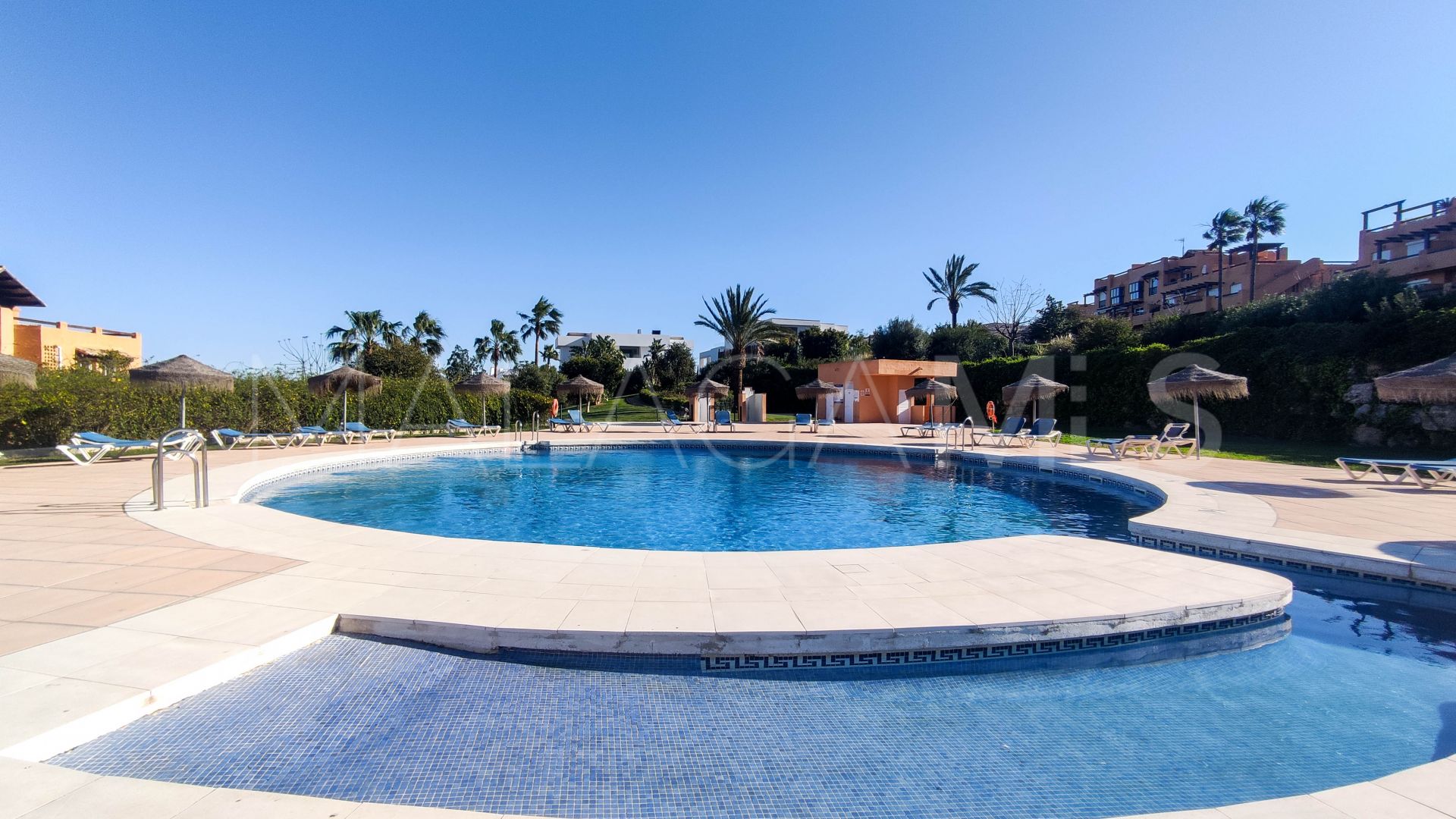 Zweistöckiges penthouse for sale in Casares del Sol - Casares Golf