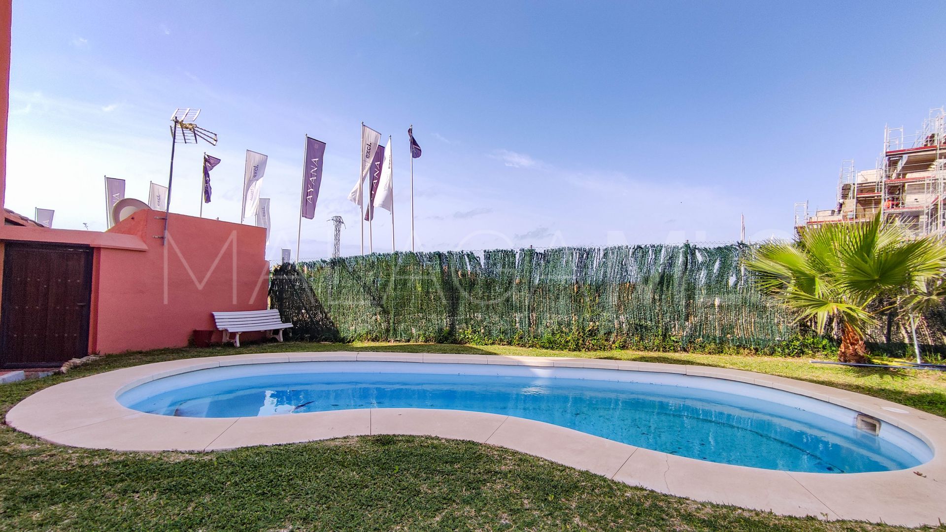 El Padron 3 bedrooms ground floor apartment for sale