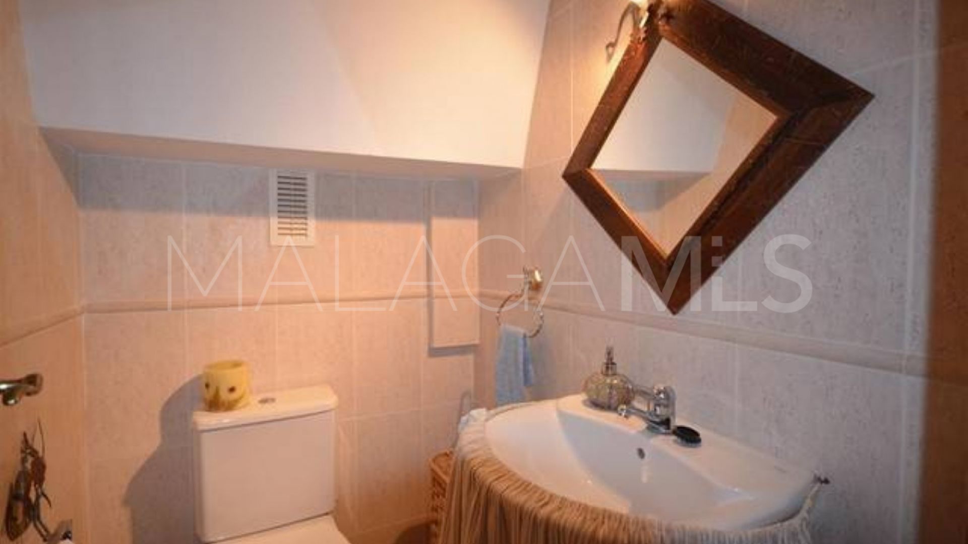 Manilva, duplex a la venta