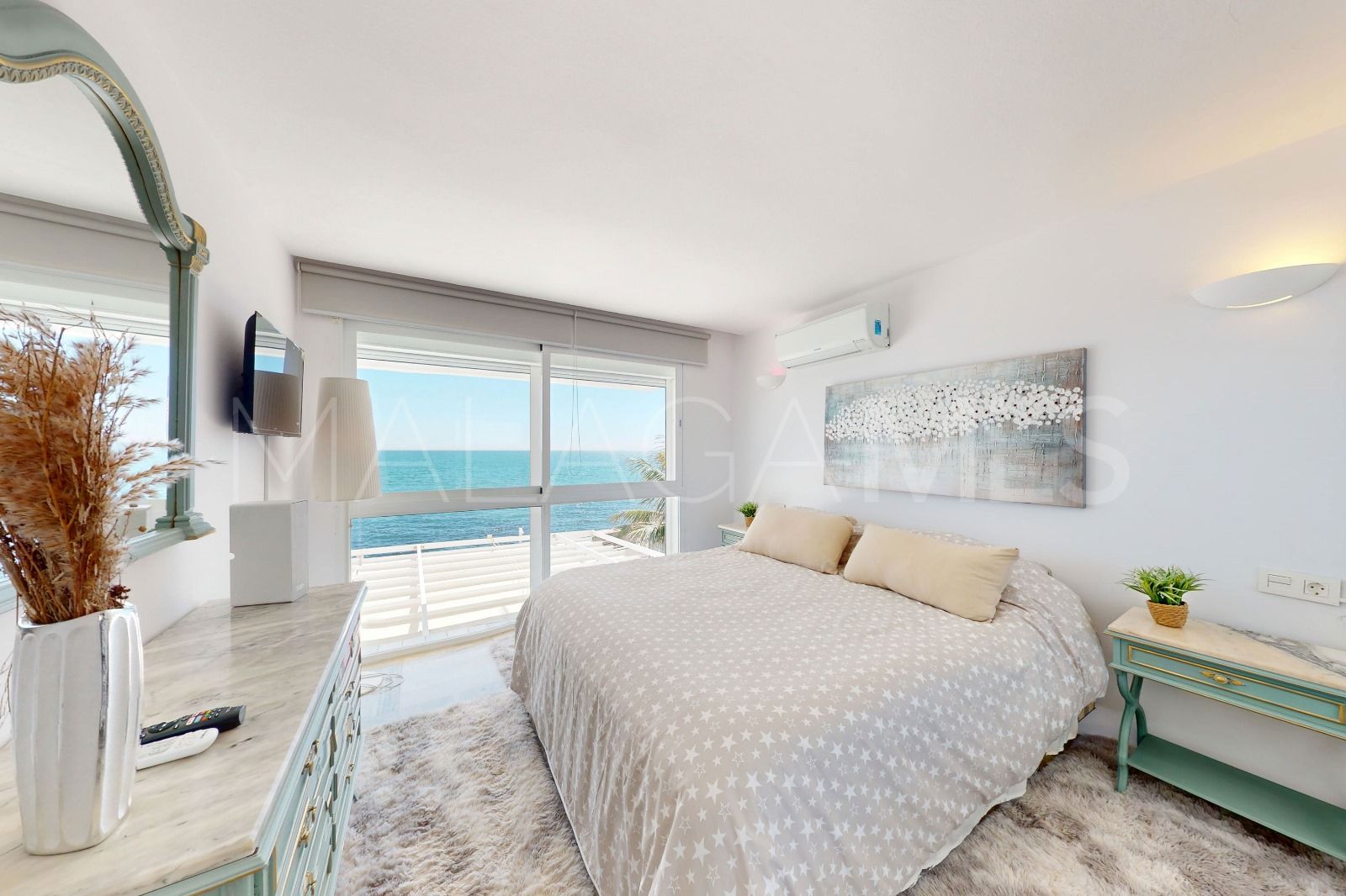 4 bedrooms ground floor duplex in Bahia Dorada for sale
