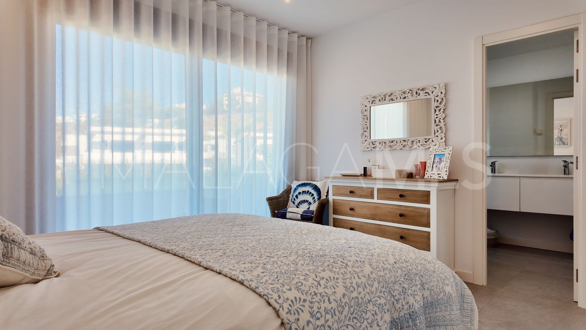 4 bedrooms semi detached house in Oasis22 for sale