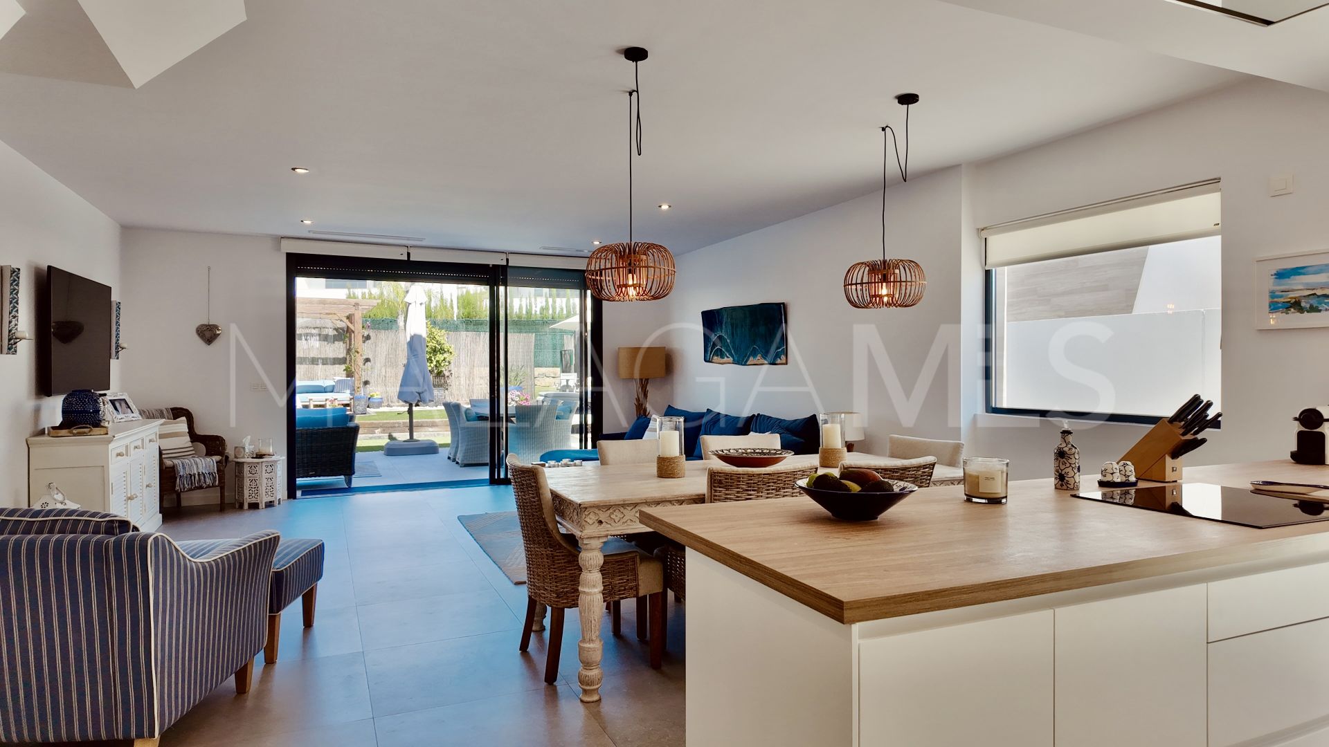 4 bedrooms semi detached house in Oasis22 for sale