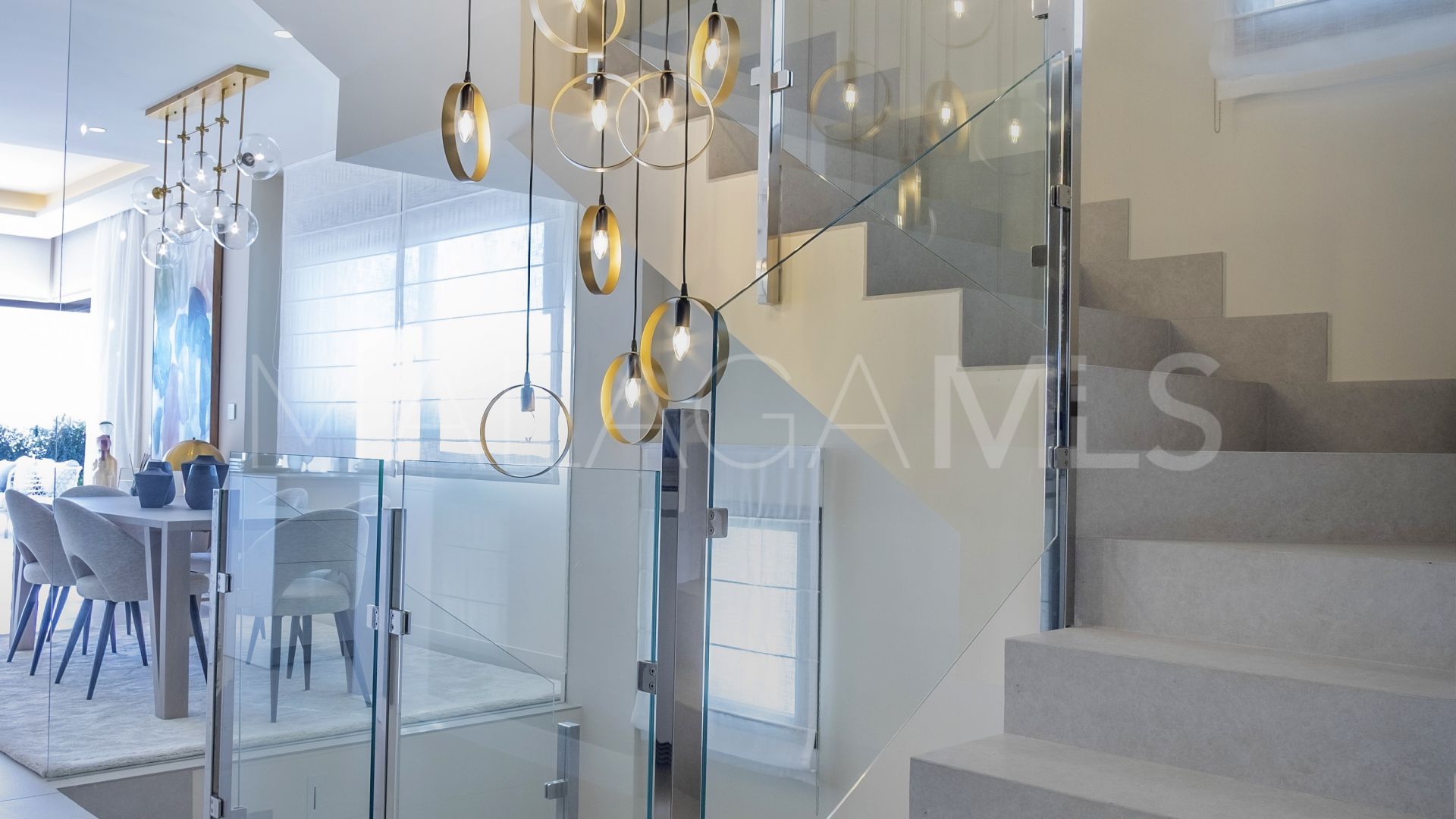 Villa for sale in Estepona