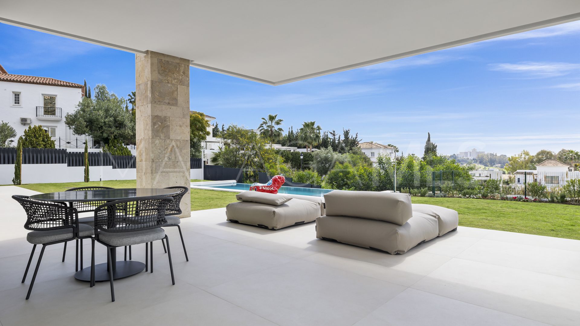 For sale villa with 4 bedrooms in La Alqueria