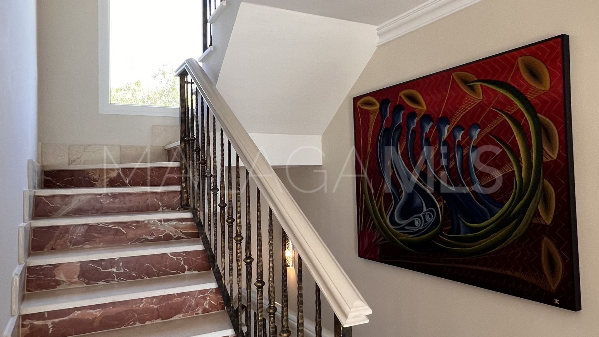 Buy villa in El Padron with 4 bedrooms