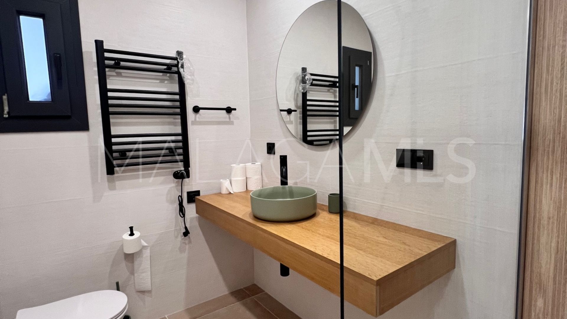 Villa a la venta in El Velerin with 3 bedrooms