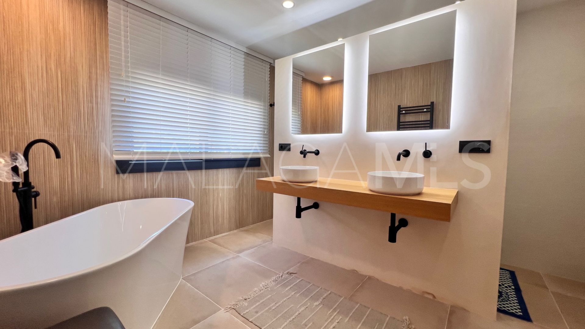 Villa a la venta in El Velerin with 3 bedrooms