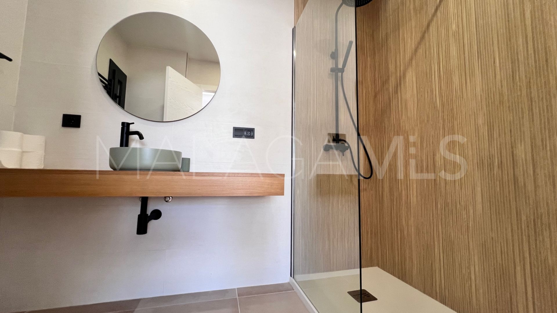 Villa a la venta in El Velerin with 3 bedrooms