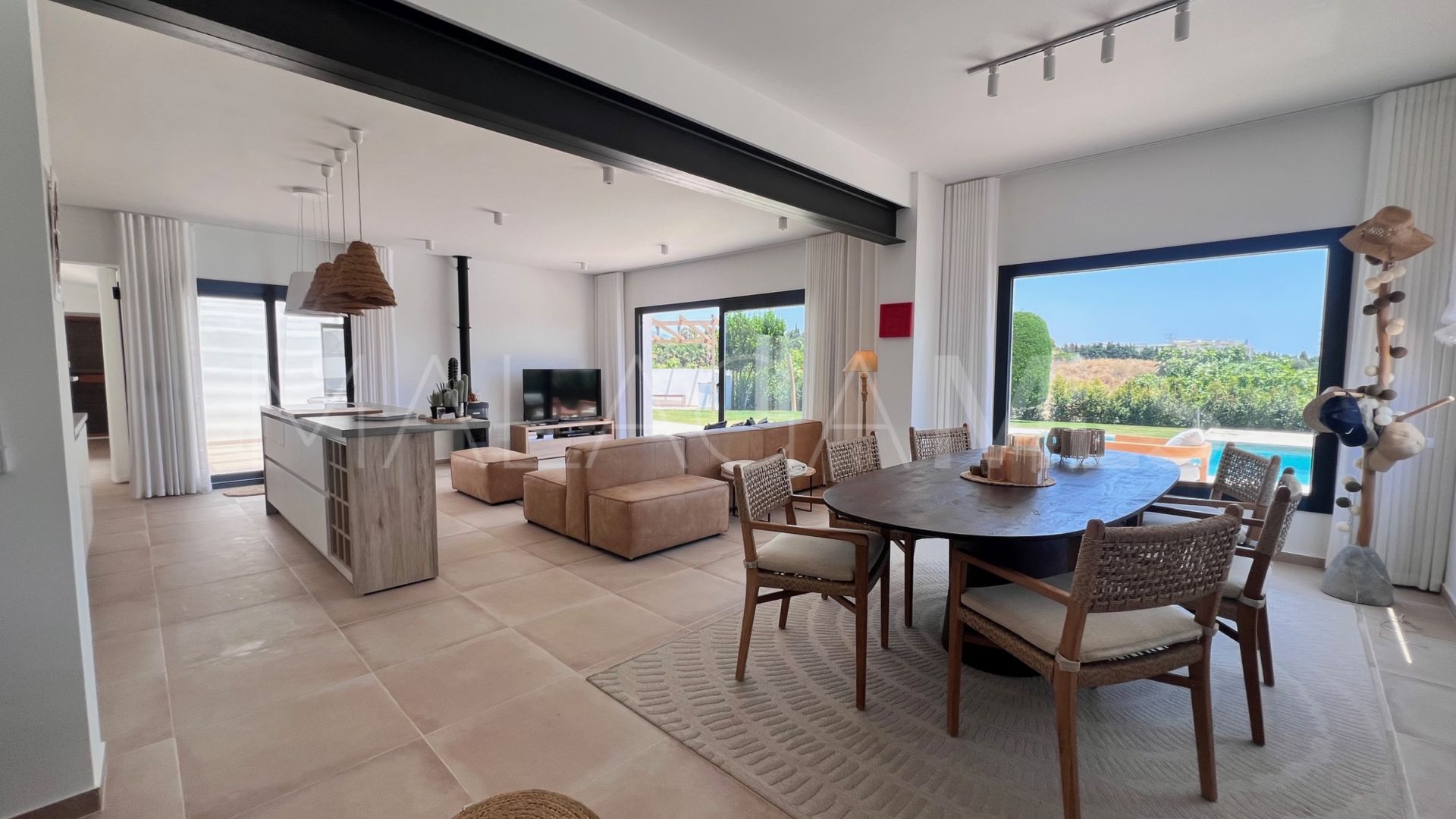 Villa a la venta in El Velerin with 3 bedrooms