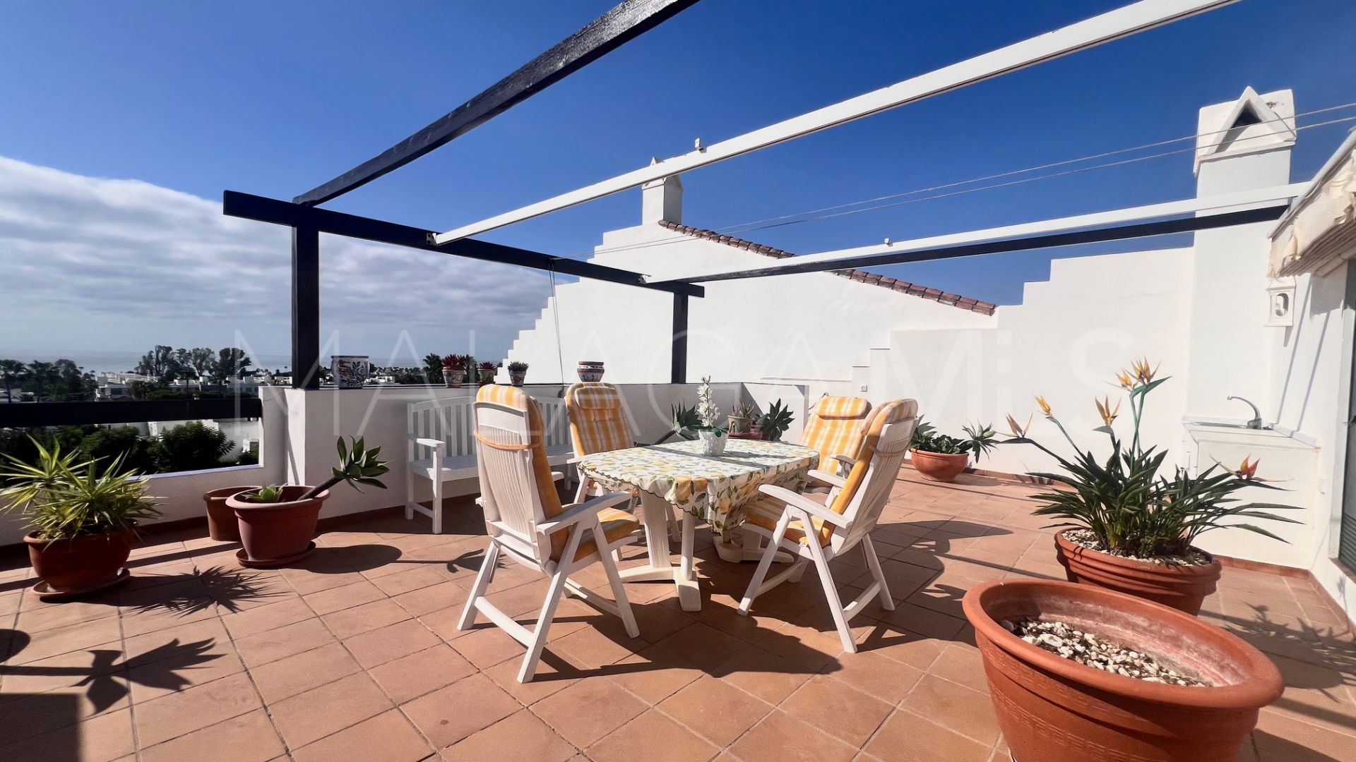 Buy Ático in Las Jacarandas with 2 bedrooms