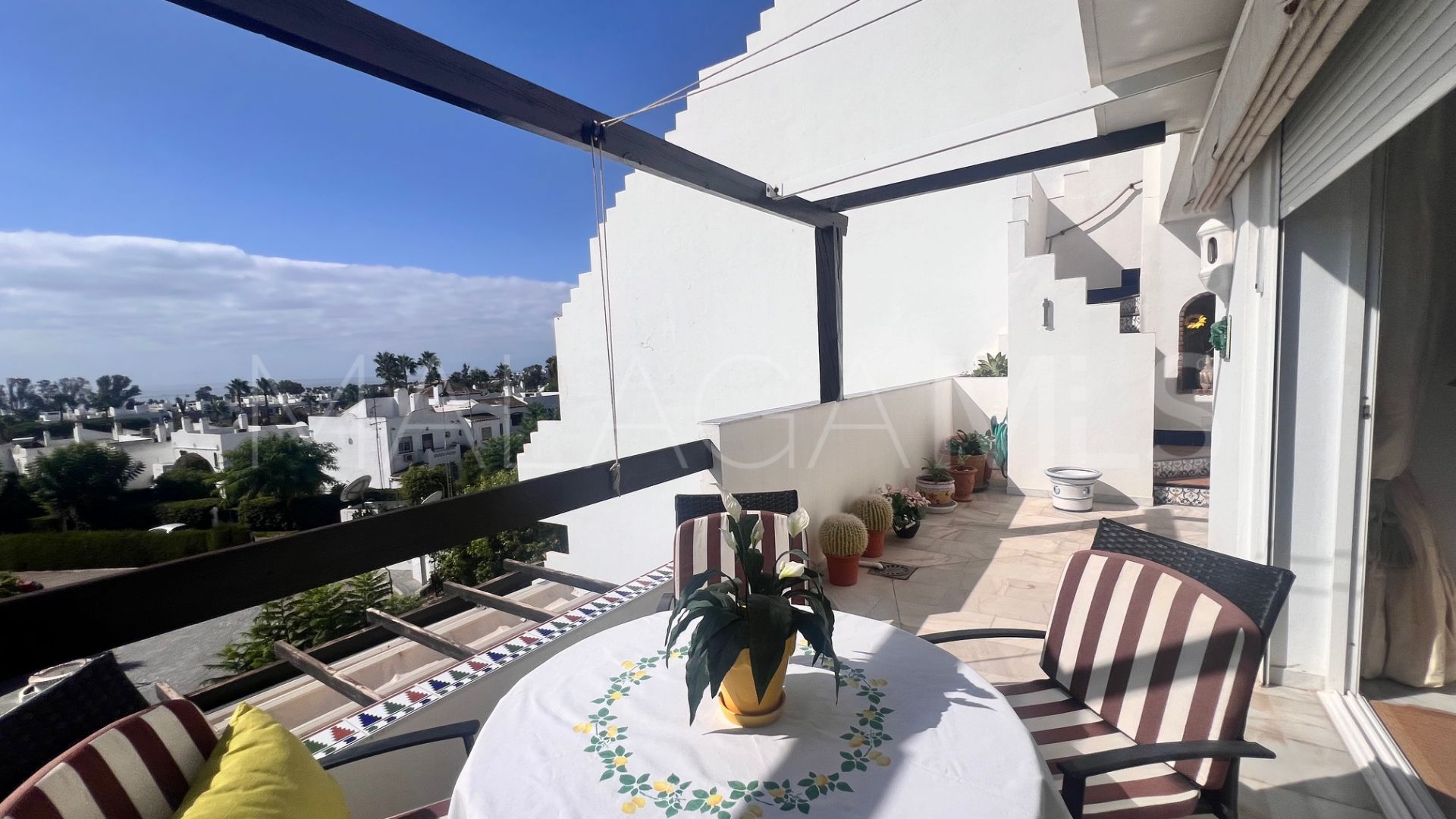 Buy Ático in Las Jacarandas with 2 bedrooms