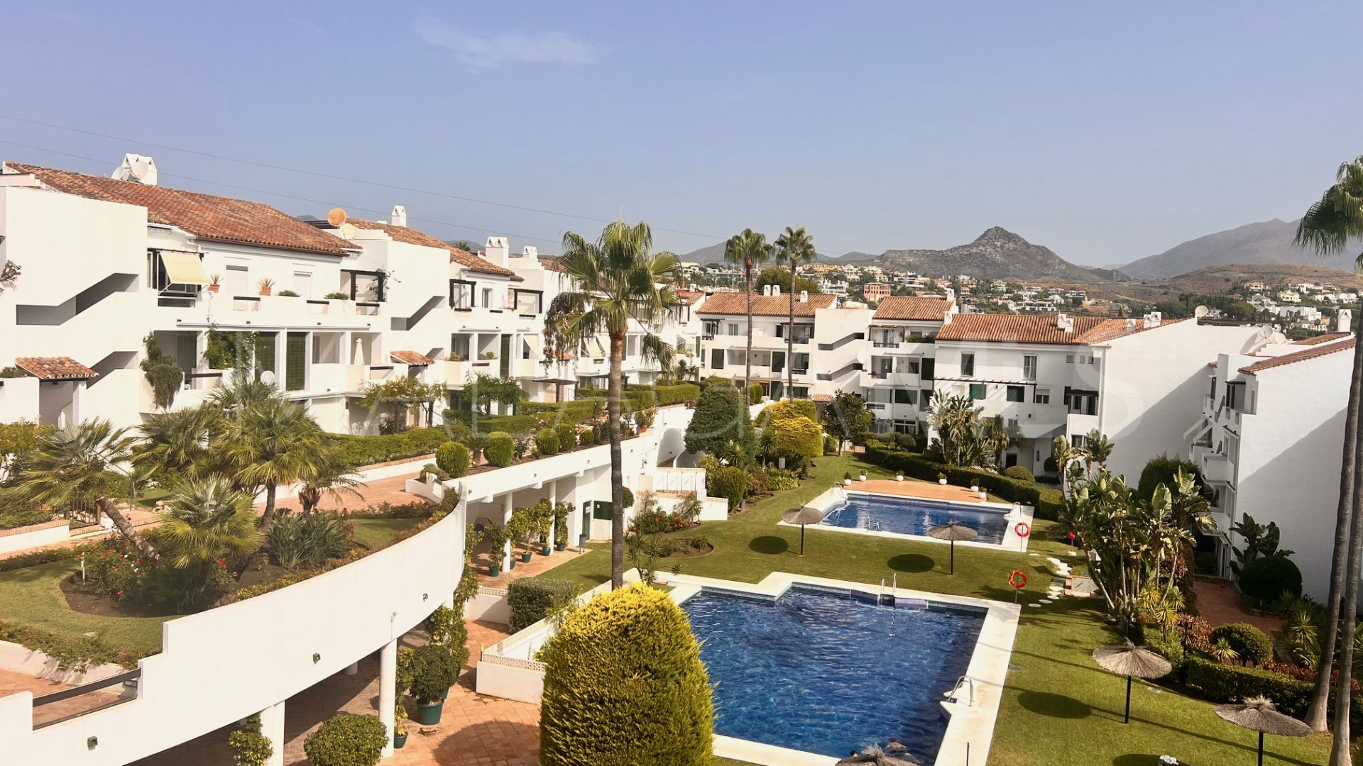 Buy Ático in Las Jacarandas with 2 bedrooms