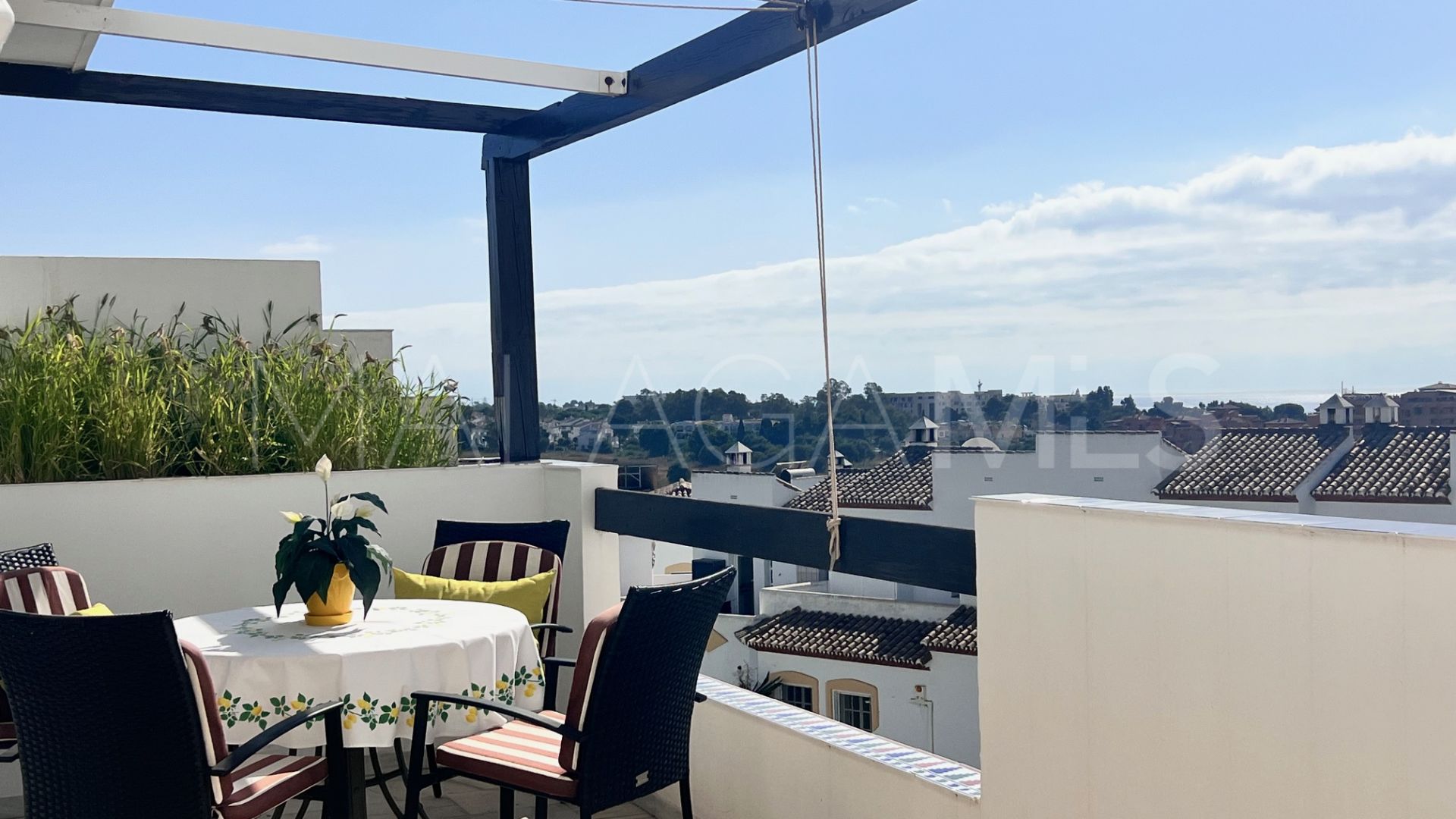 Buy Ático in Las Jacarandas with 2 bedrooms