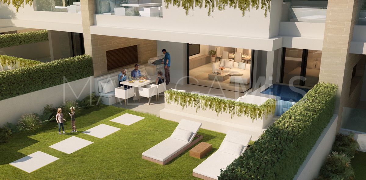 Apartamento planta baja for sale in New Golden Mile de 4 bedrooms